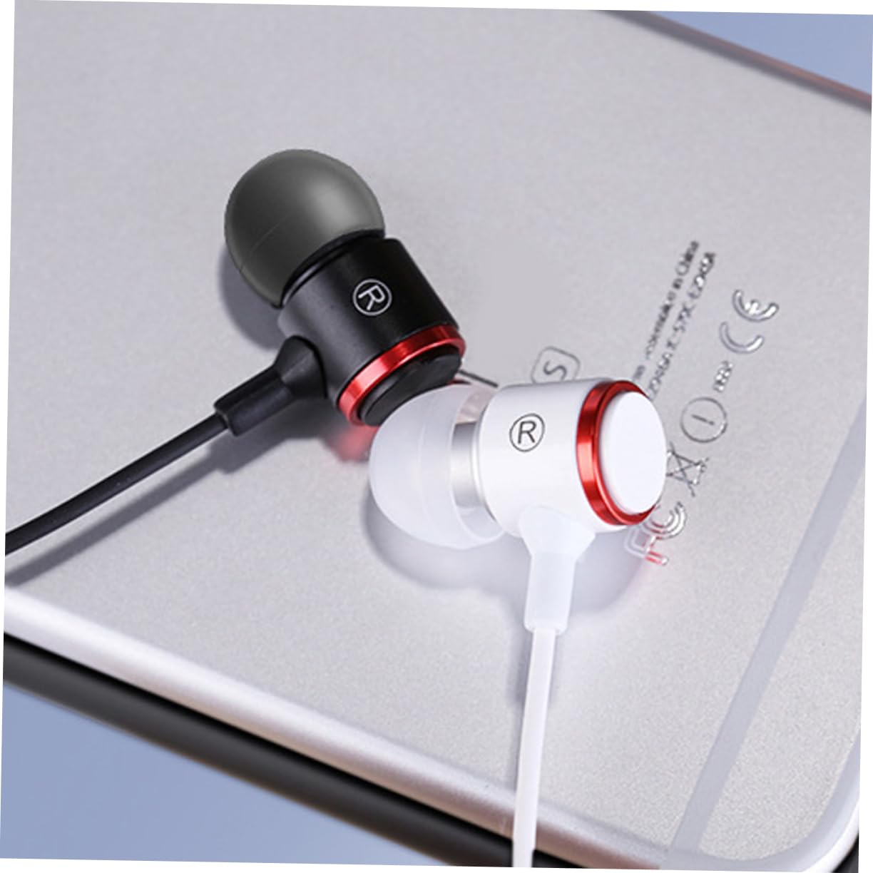 Mikikit 3-Piece High Fidelity Metal In-Ear Wired Earphones with Enhanced Bass - Noise Isolating Earbuds for Computer, Smartphone, Gaming & Music Listening