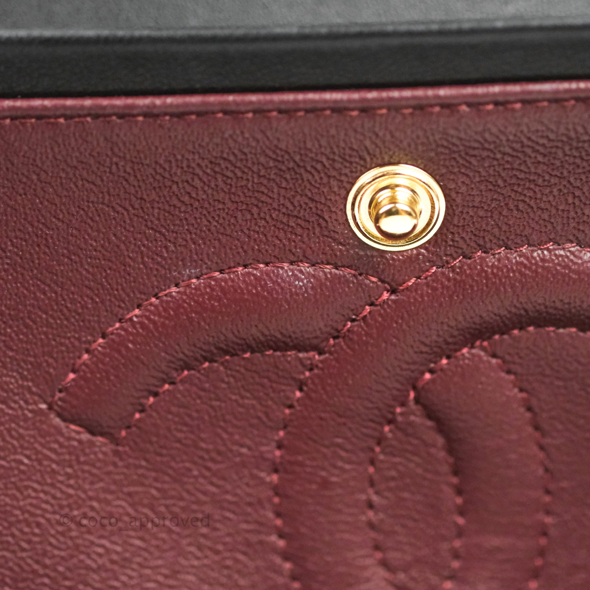 Chanel Classic M/L Medium Double Flap Bag - Black Lambskin Leather with Gold Hardware | Luxury Handbag for Women, Perfect for Evening Events & Special Occasions