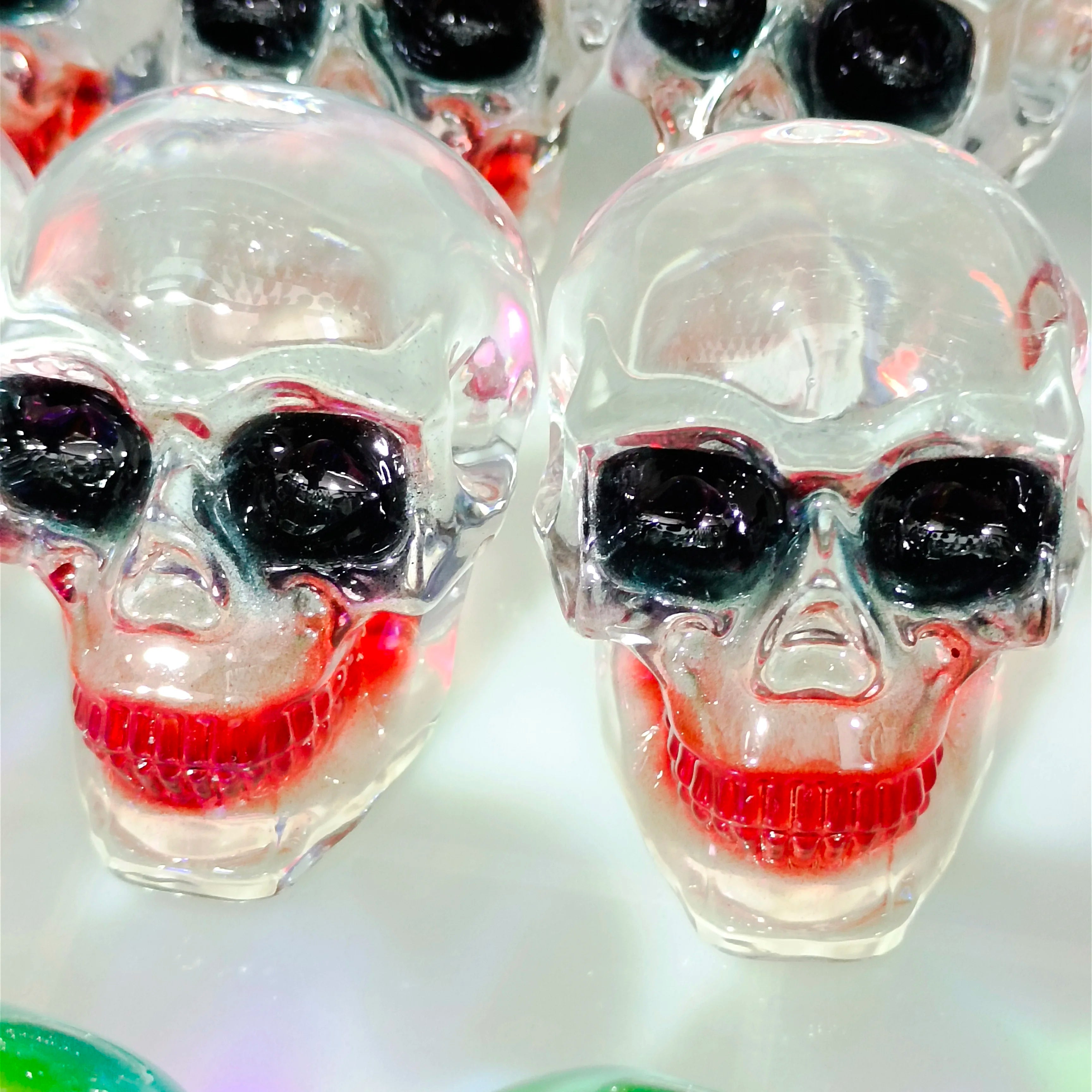 7-8cm Natural Aura Quartz Crystal Skull Carving - Handcrafted Mineral Specimen for Home Decor, Halloween DIY, Meditation & Healing Stone | Perfect for Gifts, Altars & Spiritual Practices