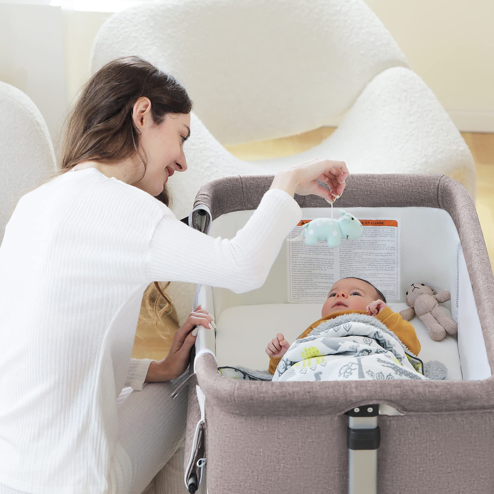 iHoming Portable Baby Bassinet Bedside Sleeper - Adjustable Newborn Crib with Storage Basket & Easy Folding Design - Perfect for Nursery, Bedroom & Travel (Khaki)