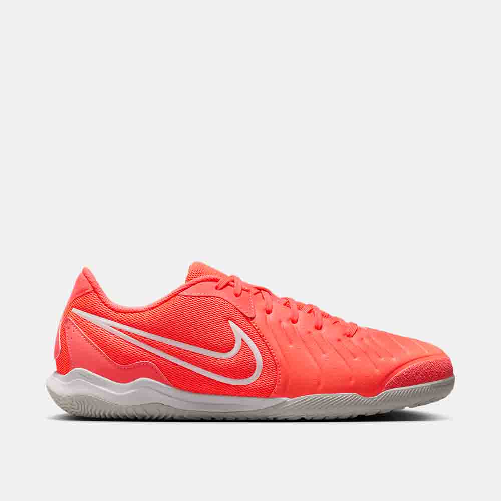 Hot Lava/White
