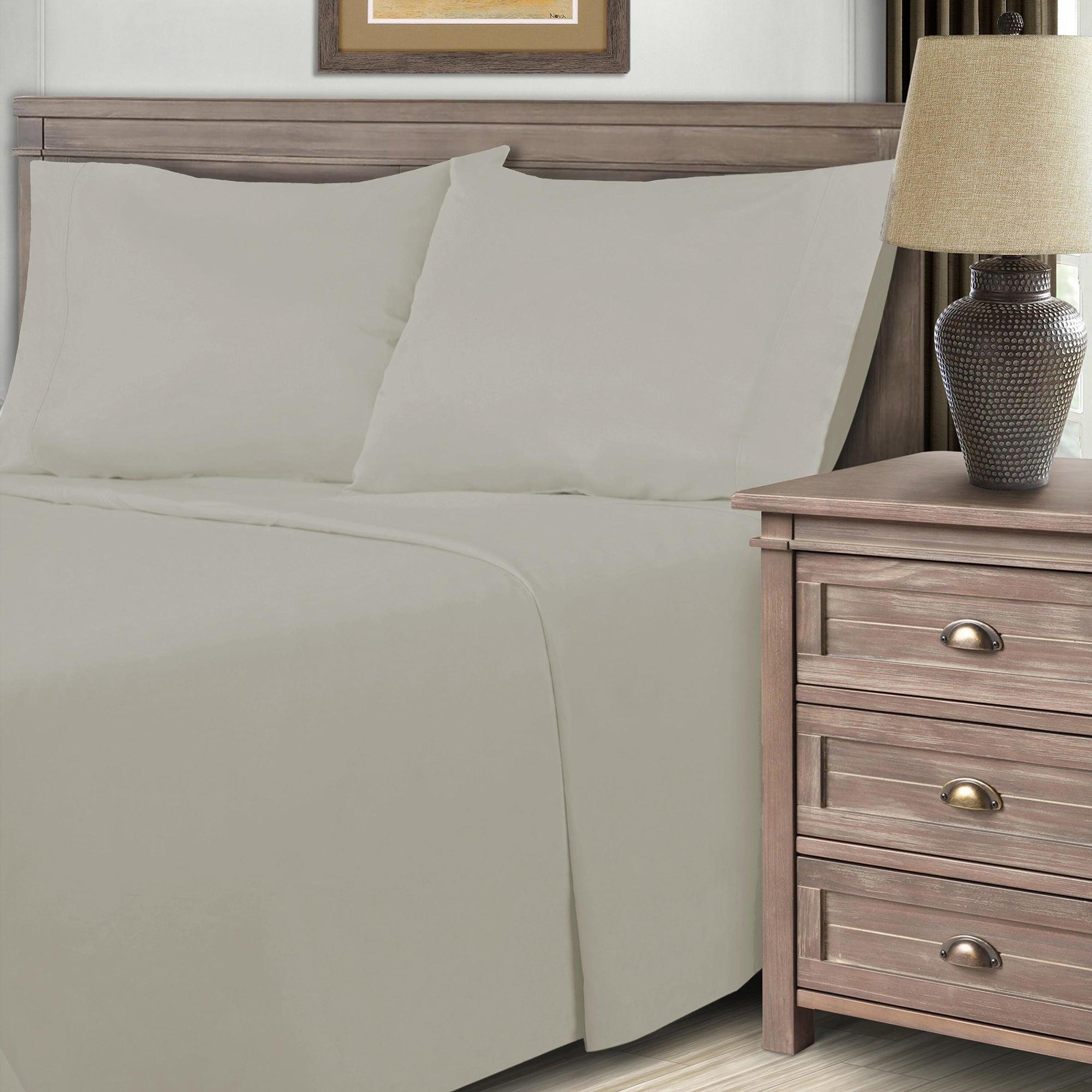 600 Thread Count Cotton Blend Solid Deep Pocket Sheet Set - Ultra Soft & Breathable Bed Sheets for Queen & King Size Beds - Perfect for Luxury Bedroom & Hotel Use