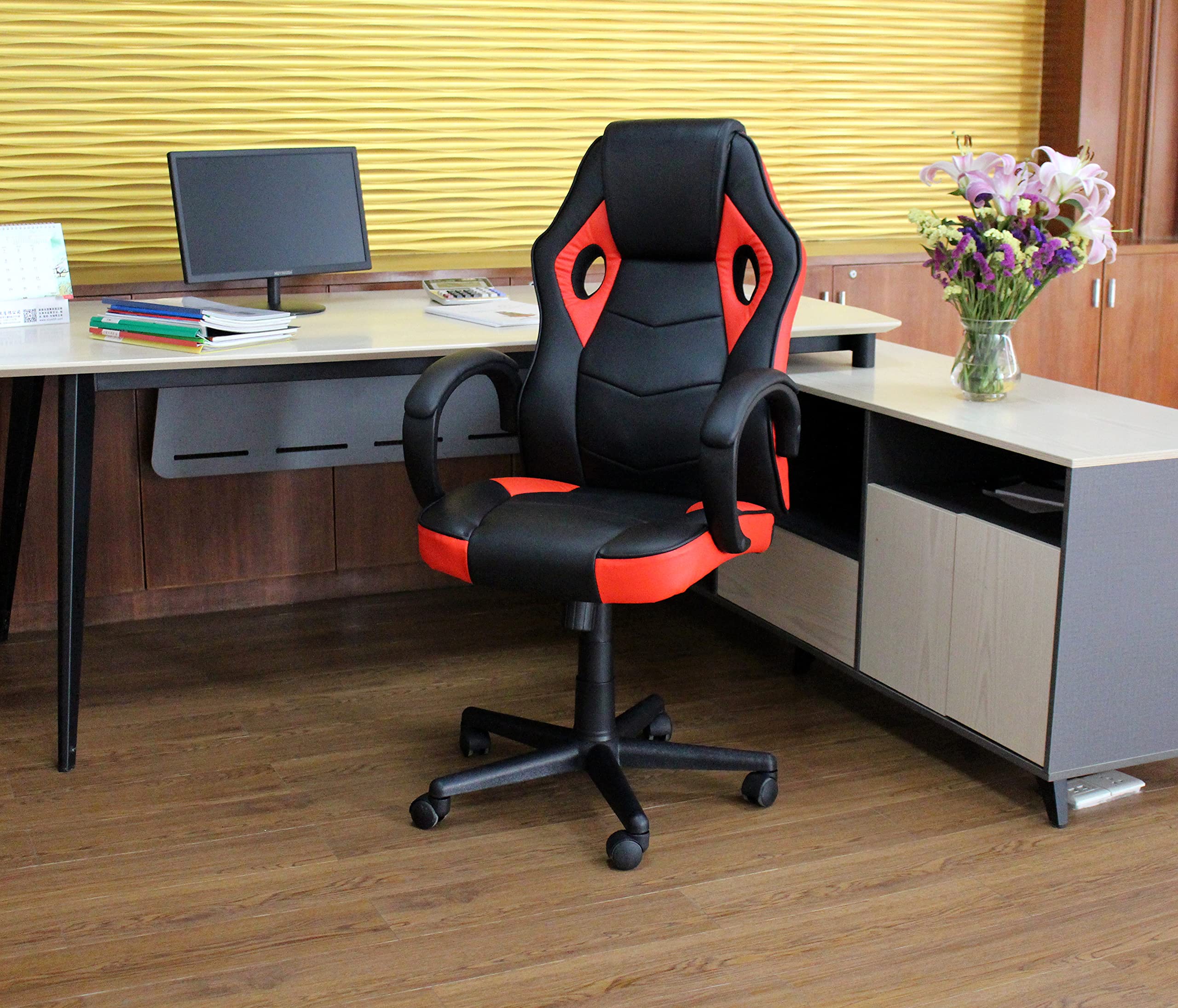 Premium Gaming Chair - Ergonomic Racing Style Office Chair with Padded Armrests & Bonded Leather - Red | Perfect for PC, Console Gaming & Home Office Setup