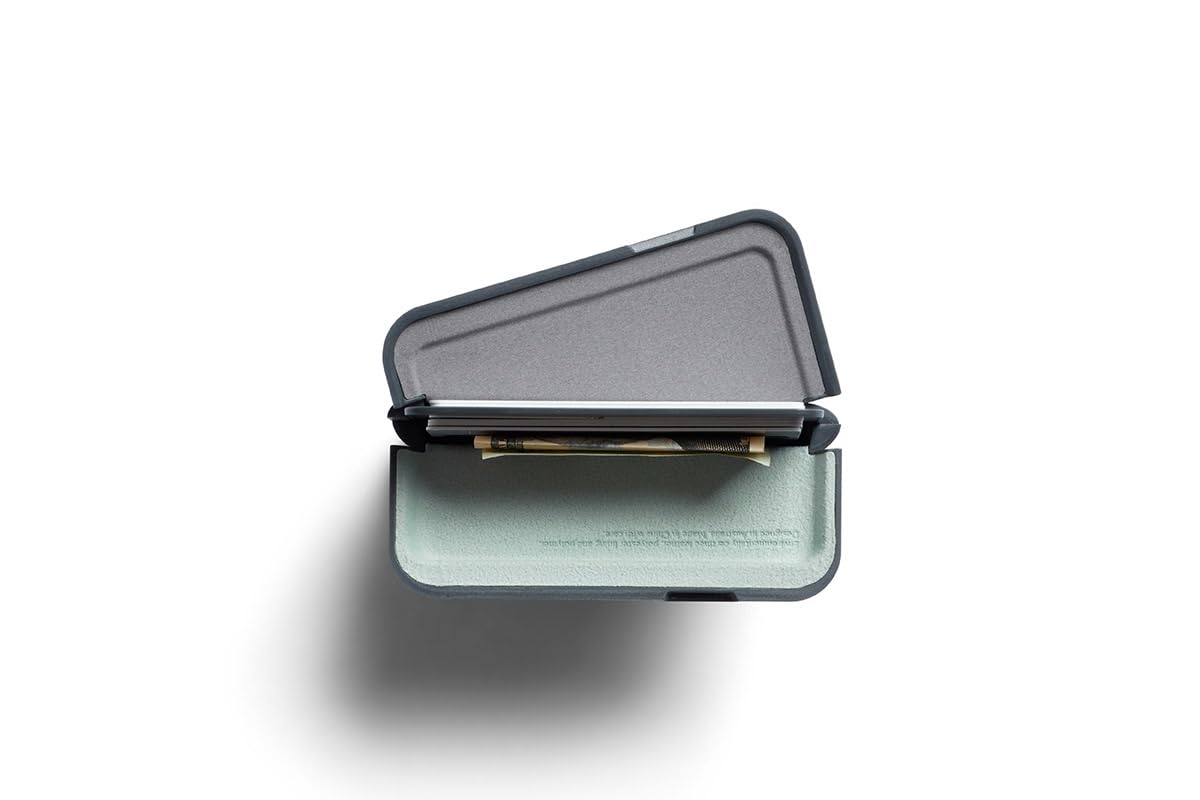 Bellroy Flip Case Second Edition - Slim RFID Blocking Card Holder & Hardshell Wallet (Everglade Green) - Perfect for Travel, Everyday Carry & Minimalist Lifestyle