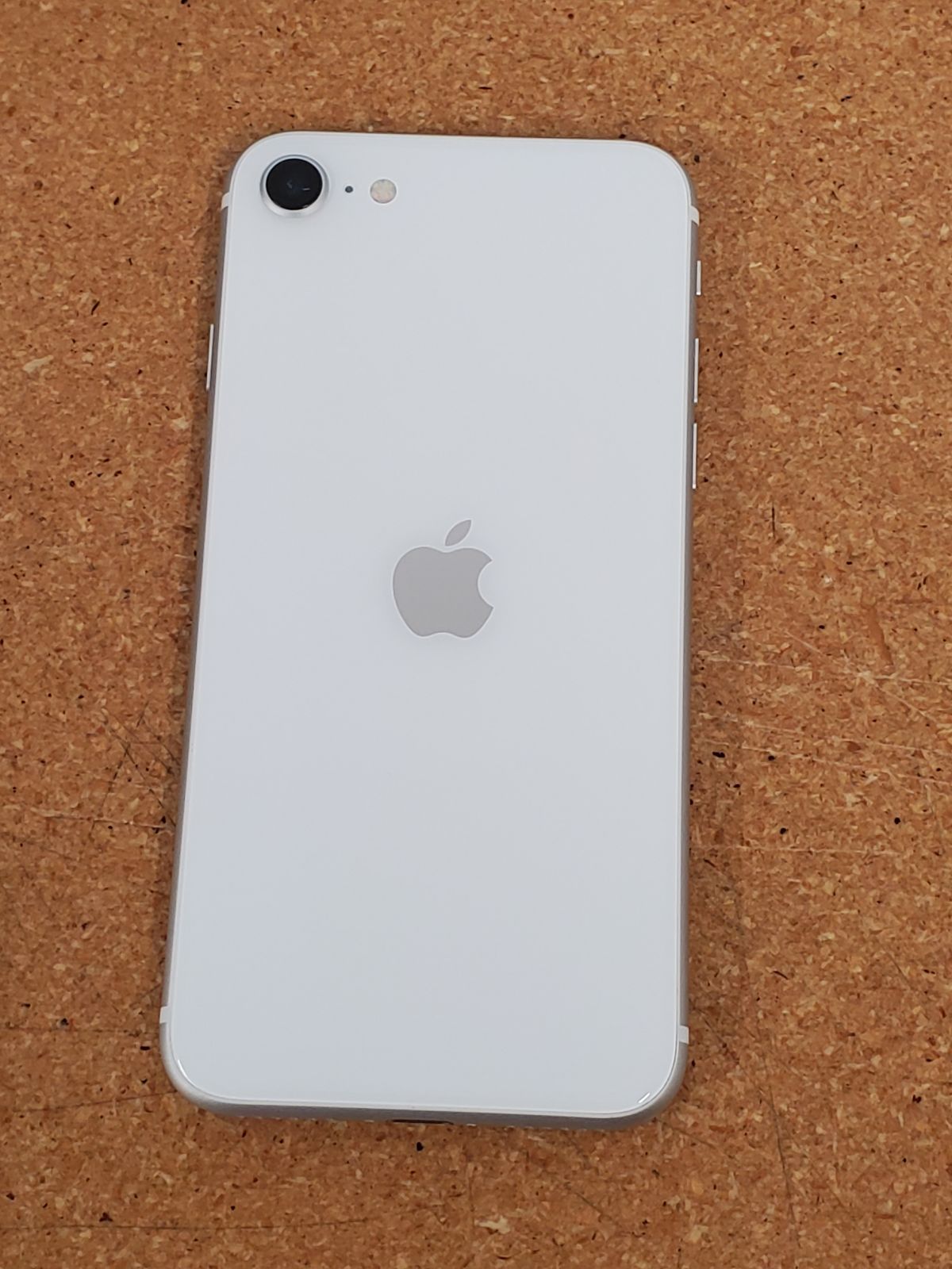Apple iPhone SE (2020) 64GB Unlocked Smartphone - 4.7