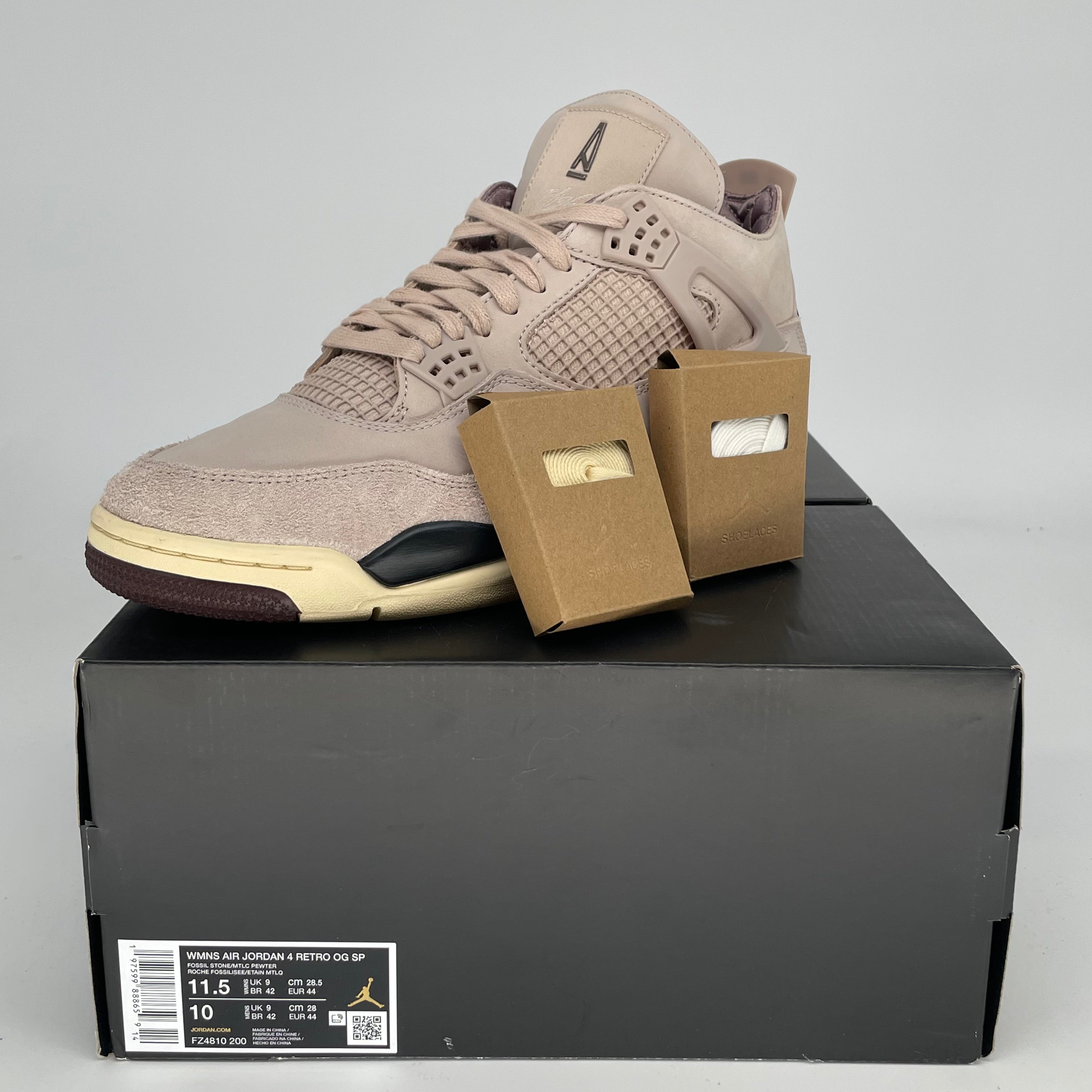 AIR JORDAN 4 Retro 