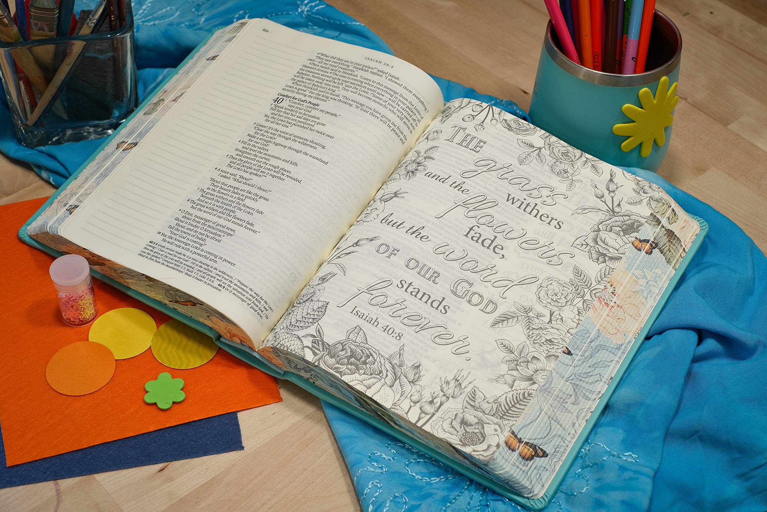 Tyndale NLT Inspire Bible Hardcover - Coloring Journaling Bible with 400+ Illustrations, Aquamarine Edition | Perfect for Bible Study, Creative Worship & Religious Gifts to Deepen Faith