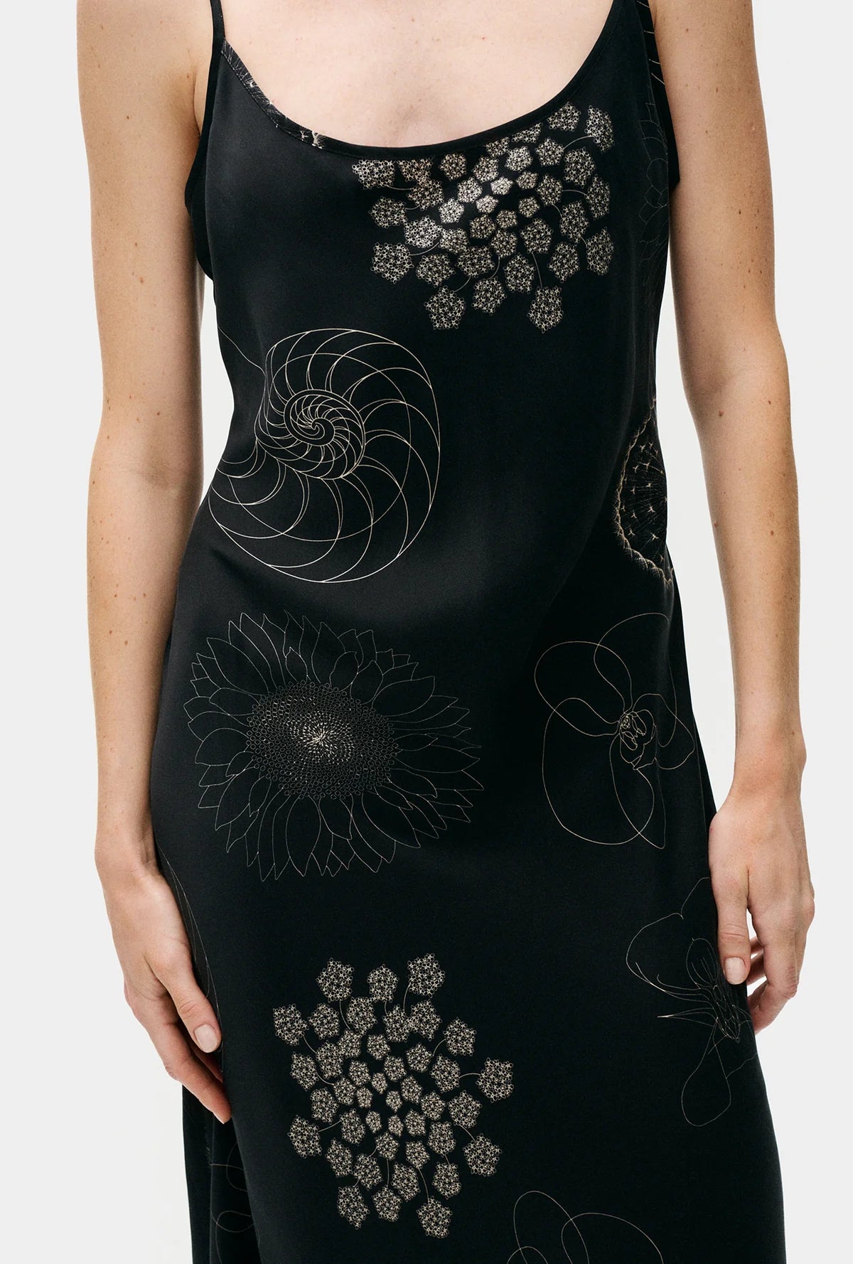 1996 Fibonacci Black Dress - Elegant & Stylish Women's Fashion for Parties, Weddings & Evening Events