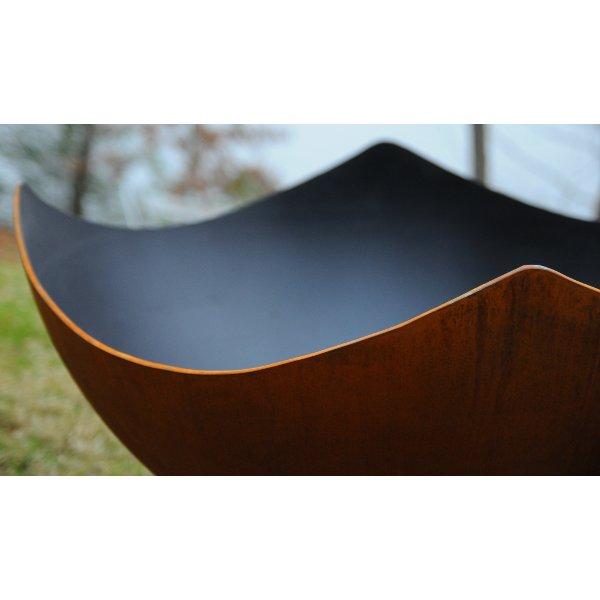Stunning Manta Ray Fire Pit - Outdoor Patio & Backyard Fireplace for Cozy Gatherings & Camping - Durable Steel & Rust-Resistant Design