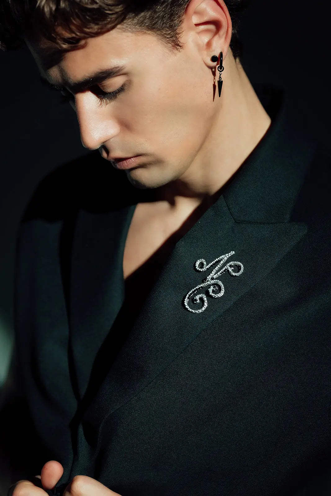 Custom Monogram Lapel Pin - Personalized Initials Lapel Pin for Men & Women - Elegant Lapel Accessory for Suits, Blazers & Formal Wear - Perfect for Weddings, Business Meetings & Special Events