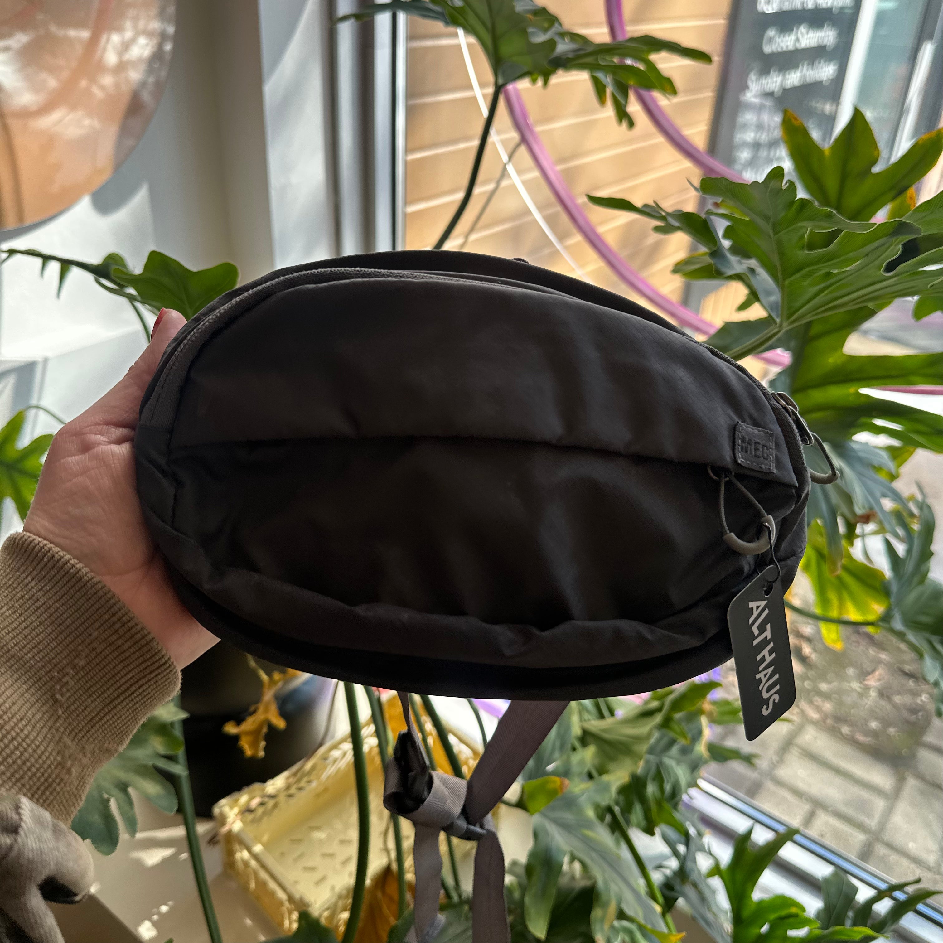 Best Grey Fanny Pack for Men & Women - Waterproof & Adjustable Waist Bag for Running, Hiking, Travel & Outdoor Activities
