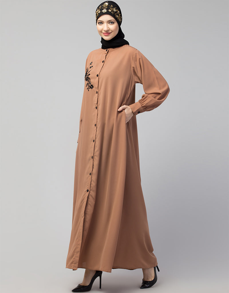 Elegant Black Embroidered Arabic Front Open Casual Abaya in Skin Color - Perfect for Daily Wear, Prayer, and Special Occasions