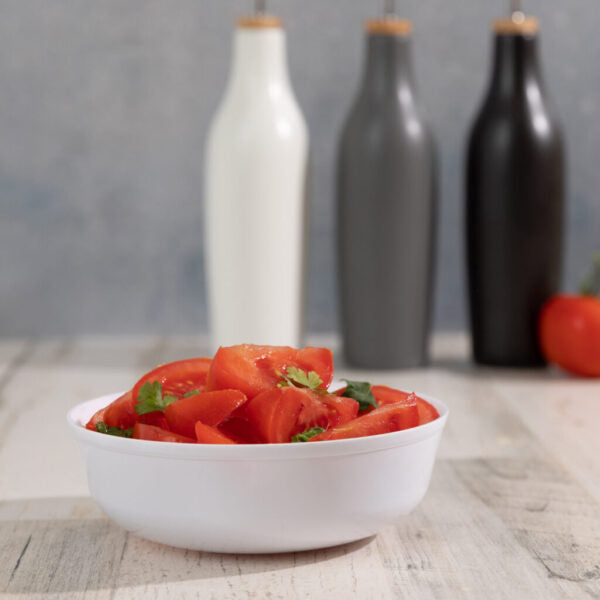 16 oz. White Round Premium Plastic Soup Bowls - Set of 10 - Durable & Microwave Safe - Perfect for Restaurants, Catering, and Home Use