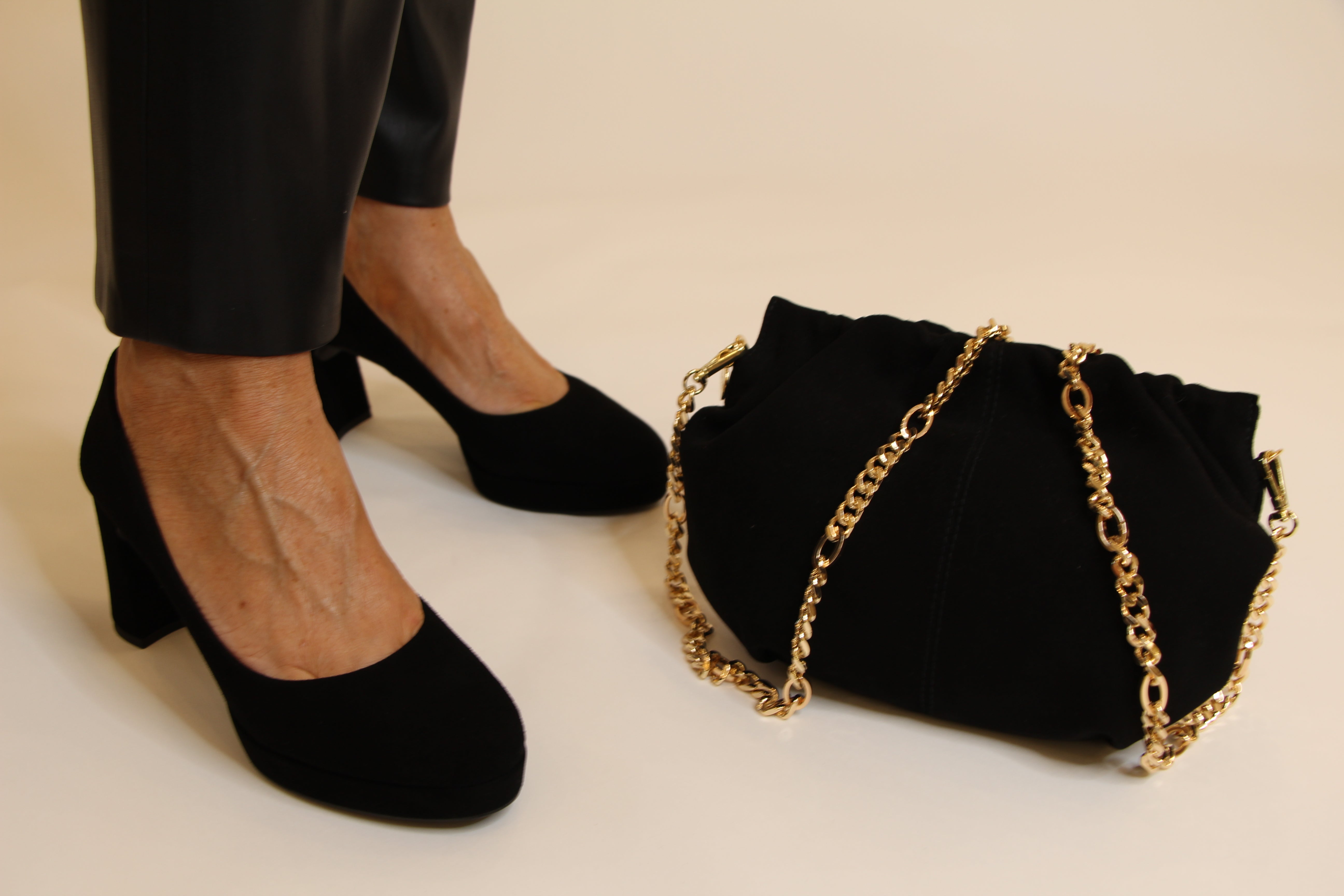 UNISA Black Suede Platform Court Shoes for Women - Chunky Heel Dress Pumps for Work, Party & Wedding - Comfortable Office Shoes with Non-Slip Sole