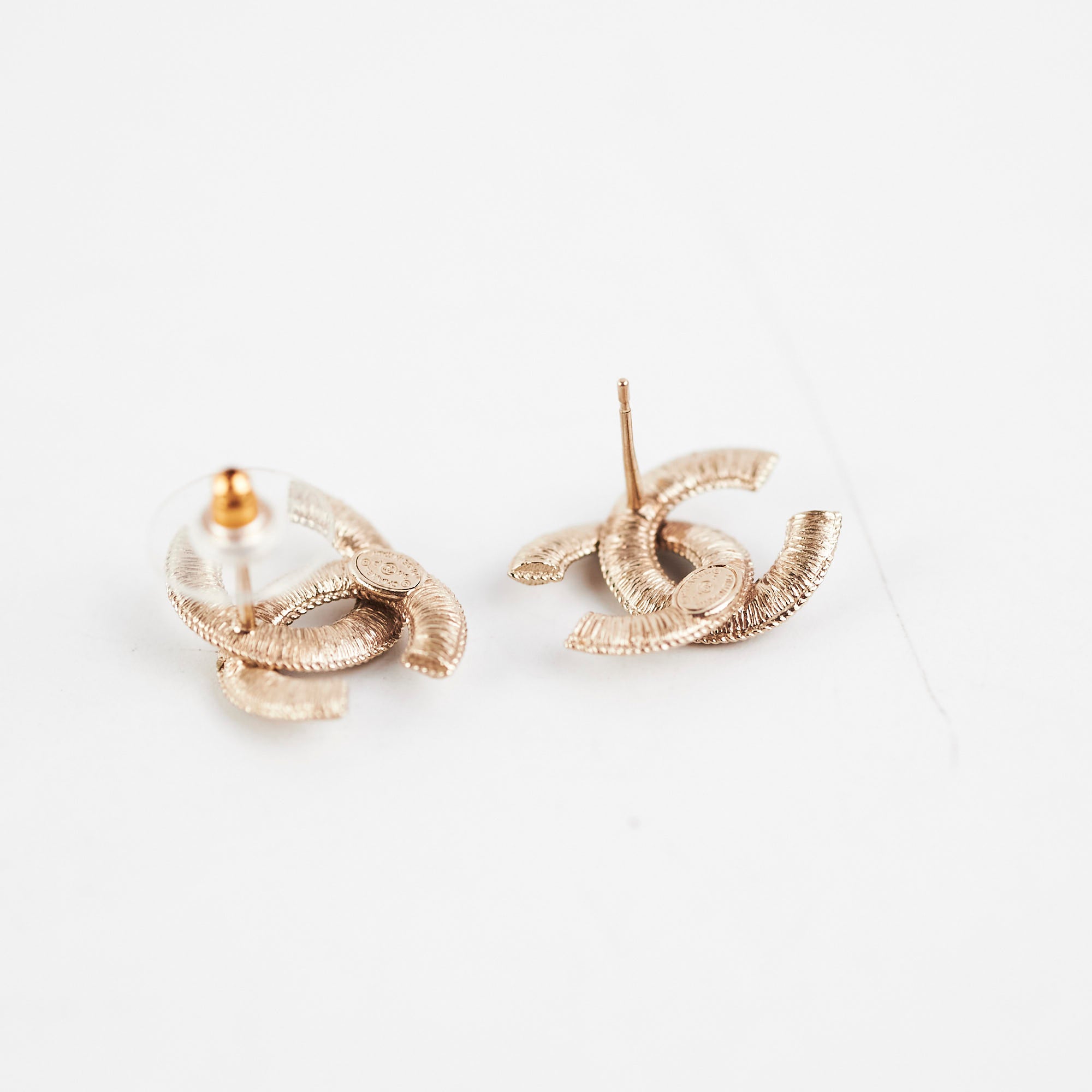 Chanel CC Logo Pearl Earrings for Women - Luxury Fashion Jewelry Gift for Birthday, Anniversary & Special Occasions | Elegant Pearl Stud Earrings for Party, Wedding & Evening Events