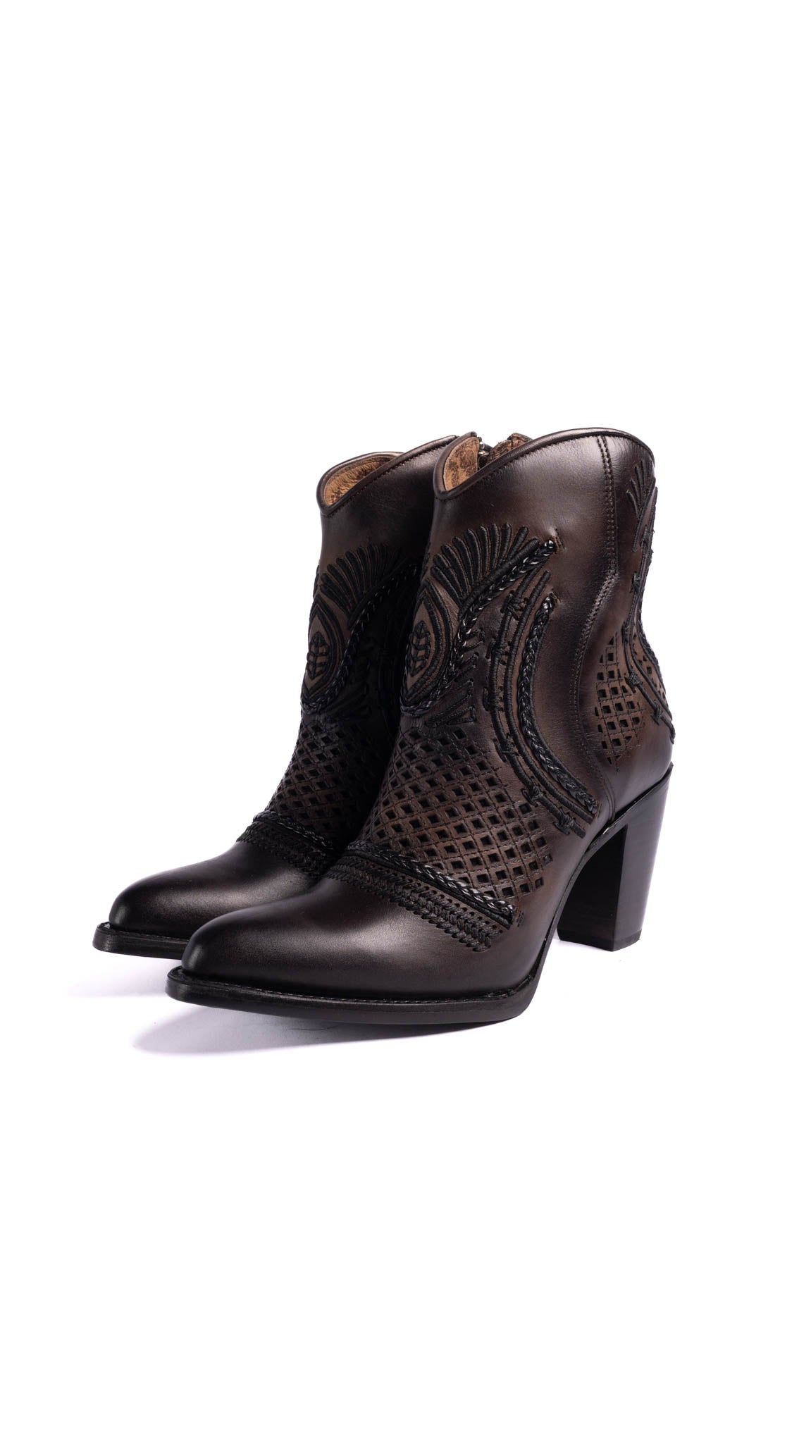Women's Cuadra CU635 LD Maple Western Boots - Laser Cut, Embroidery & Woven Round Toe Cowgirl Boots for Rodeo, Country Dancing & Fashion