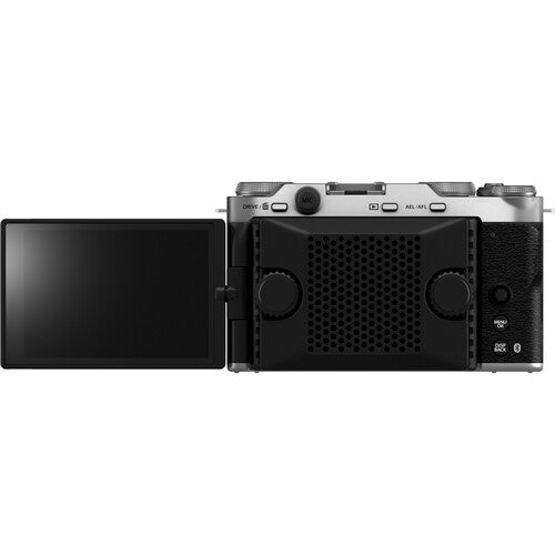 FUJIFILM X-M5 Mirrorless Digital Camera with XC 15-45mm f/3.5-5.6 OIS Lens Kit (Silver) - Compact & Lightweight for Travel, Vlogging & Street Photography
