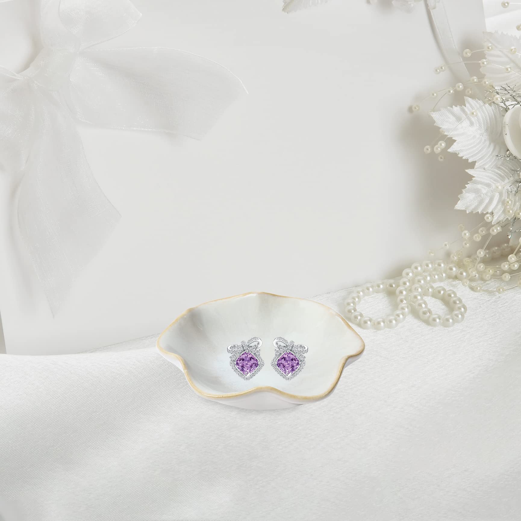 Nideen Ceramic Jewelry Dish - Elegant Ring Holder & Decorative Trinket Tray - Perfect Gift for Women, Her, Mother - Wedding, Bridal Shower, Birthday Gift Idea - White Porcelain Jewelry Organizer for Dresser, Vanity & Nightstand