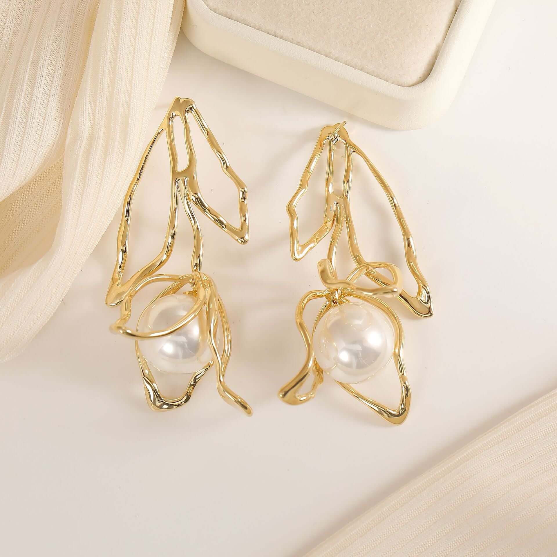 Elegant Large Two-Tone Flower Pearl Drop Earrings for Women | R0919 | Perfect for Weddings, Parties & Special Occasions