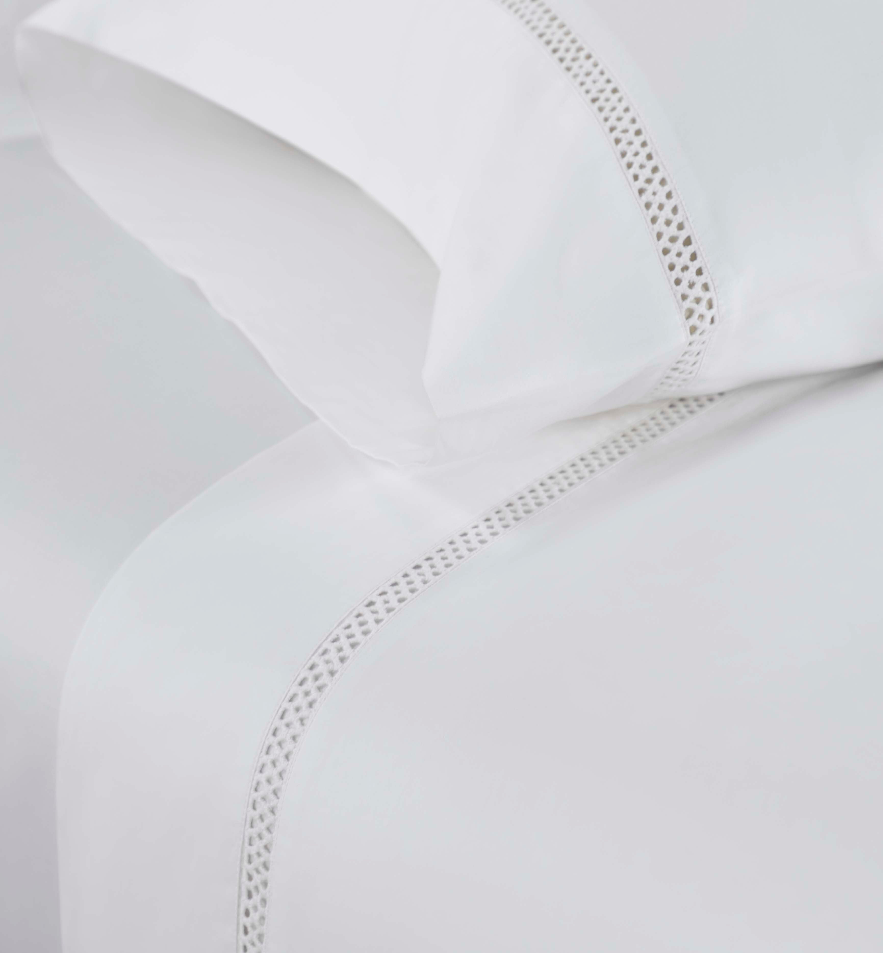 Premium Riverton Cotton Cross Stitch Embroidered Deep Pocket Bed Sheet Set - Queen Size, 4-Piece - Soft & Breathable for All Seasons - Perfect for Master Bedroom, Guest Room & Vacation Homes