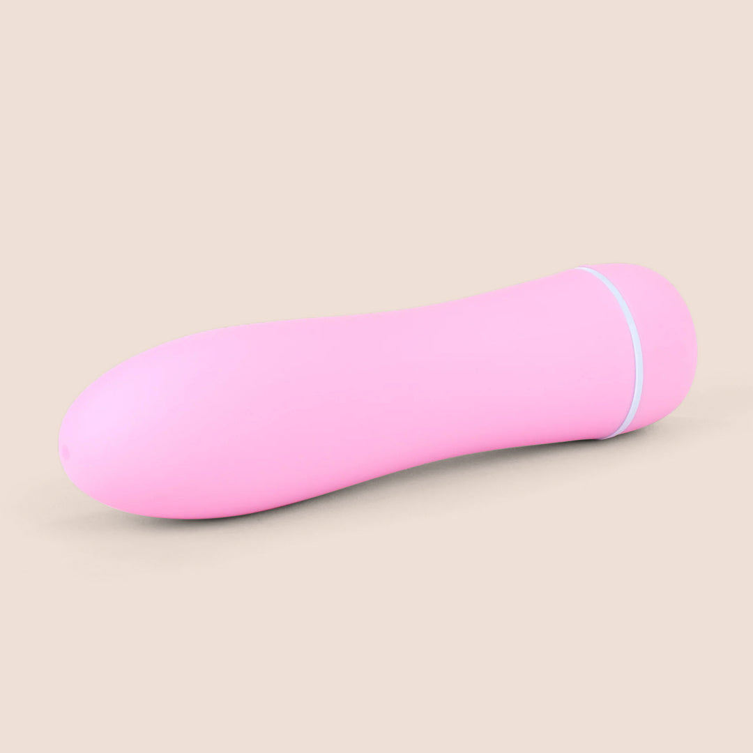 Femme Funn Ffix Bullet - Powerful Rechargeable Mini Vibrator for Women | Discreet Personal Massager for Sensual Pleasure & Stress Relief | Perfect for Travel & Couples Play