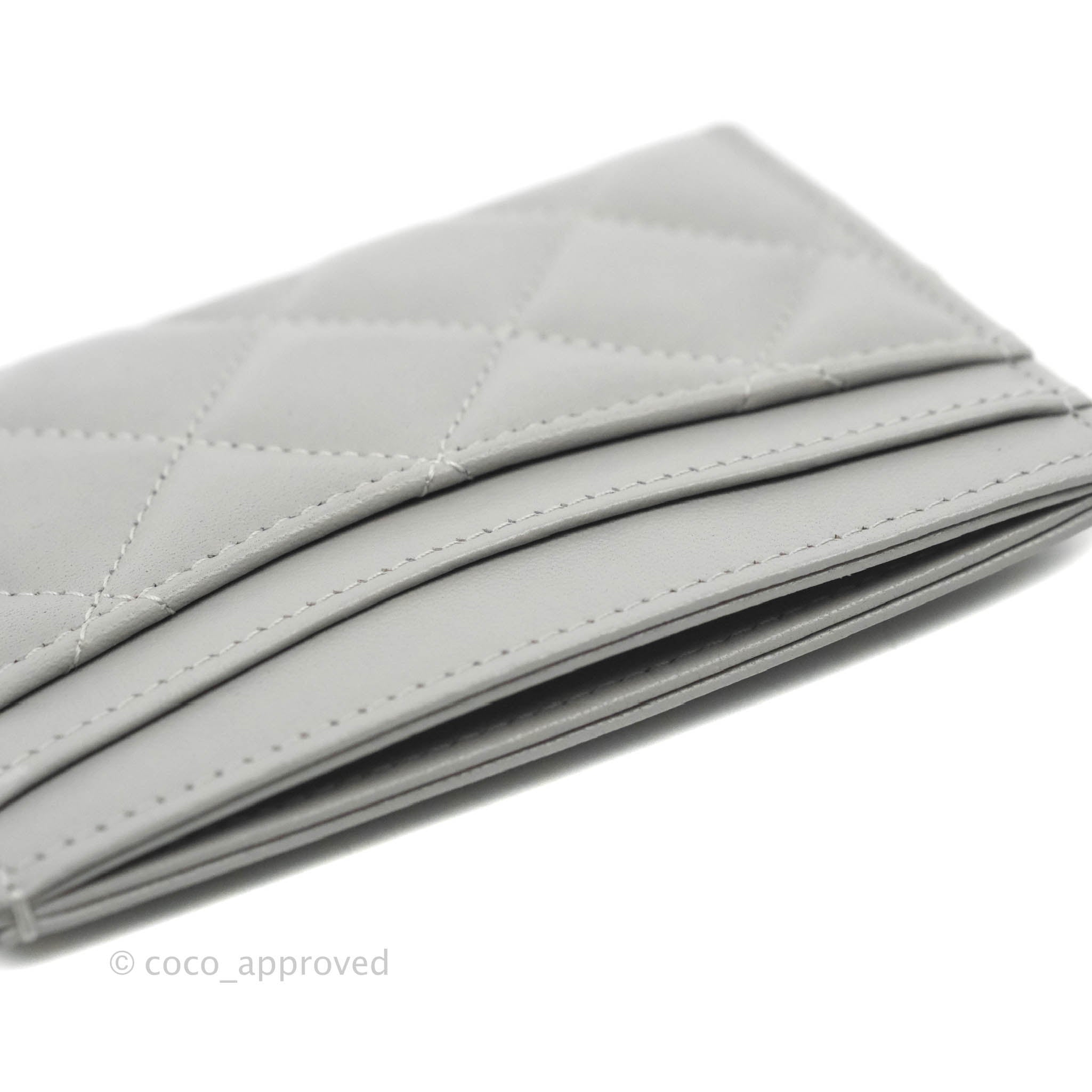 Chanel Classic Flat Card Holder in Grey Lambskin with Silver Hardware - Luxury Compact Wallet for Everyday Use & Travel