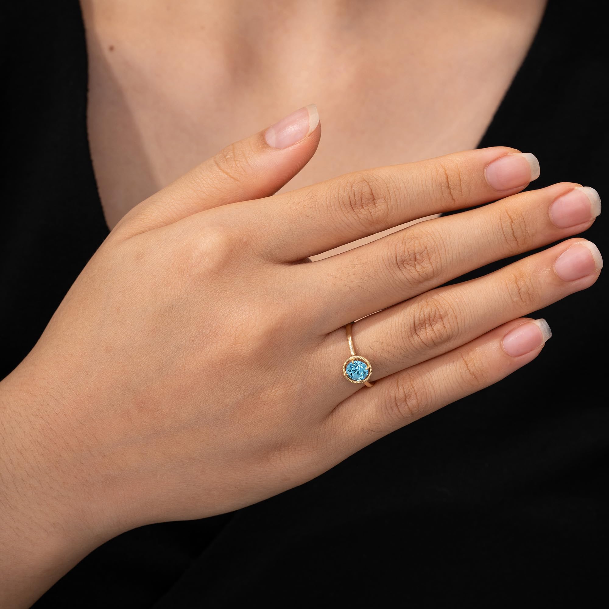 Amazon Essentials 10k Gold March Birthstone Ring with Imported Crystals - Elegant Aquamarine Jewelry Gift for Women, Perfect for Birthdays, Anniversaries & Special Occasions