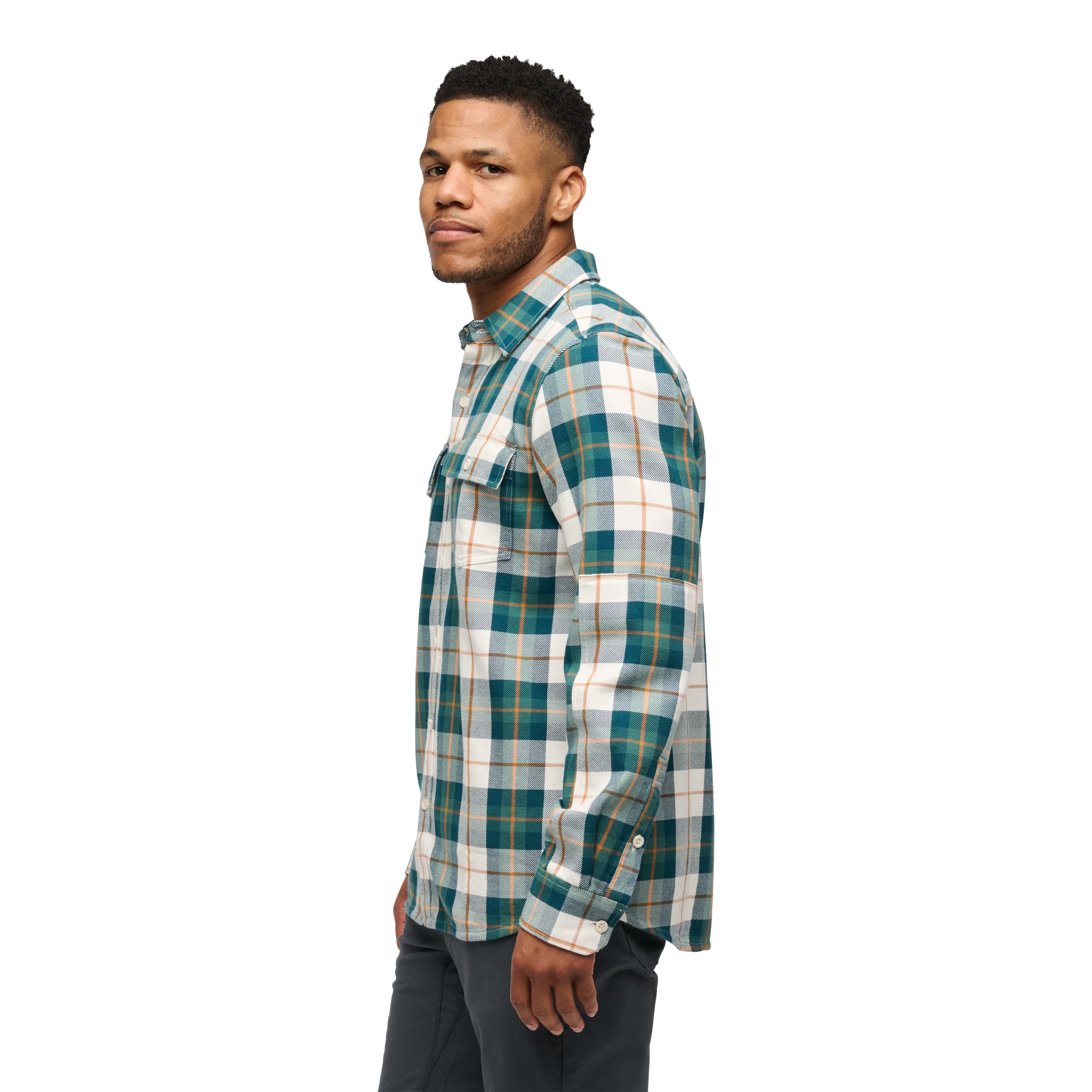 Men's Classic Twill Long Sleeve Button-Down Shirt - Comfortable Business Casual & Office Wear for Professional Men