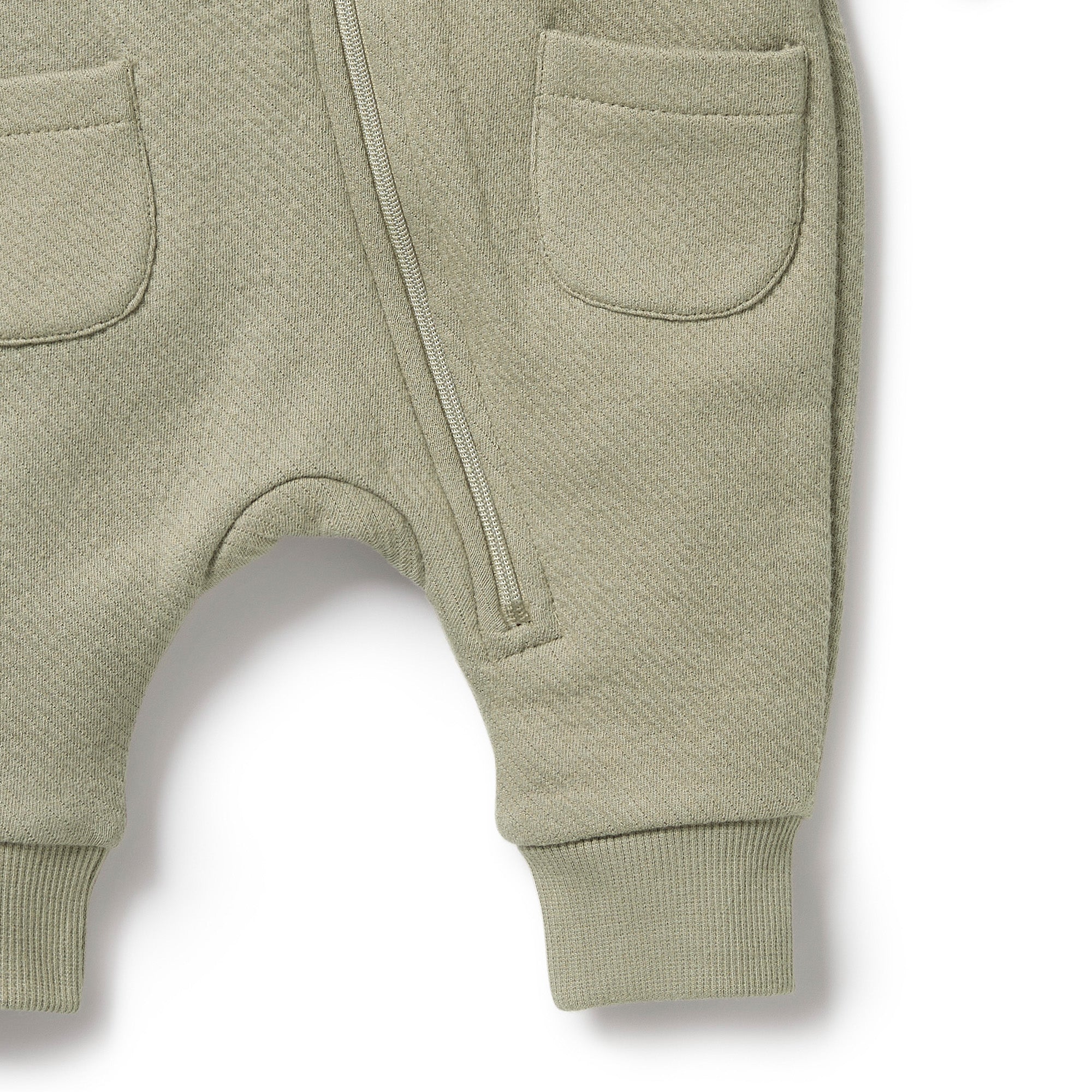 Organic Oak Quilted Growsuit for Babies - Soft, Breathable & Eco-Friendly - Perfect for Newborns, Infants & Toddlers - Ideal for Playtime, Naptime & Outdoor Adventures