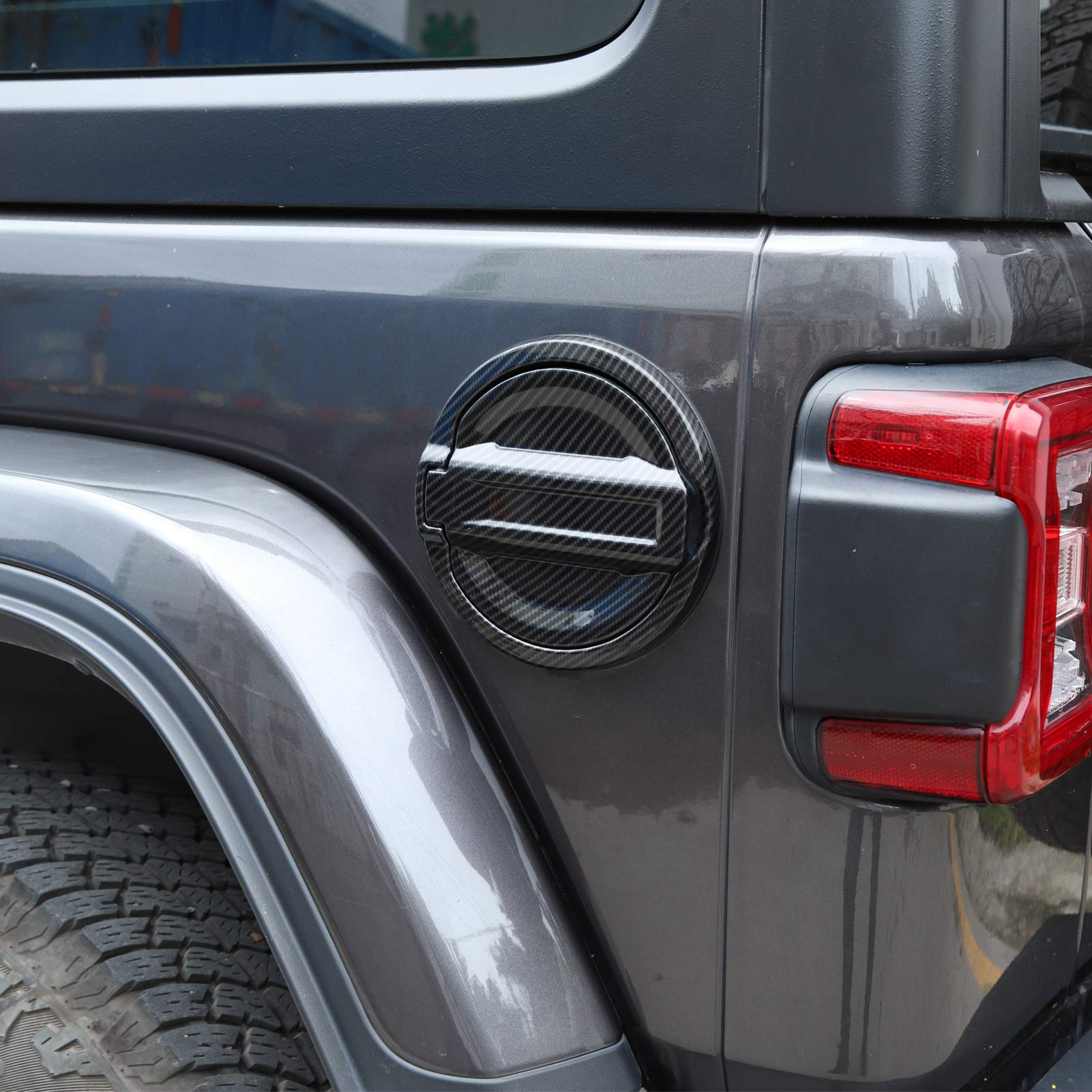 JeCar Aluminum Fuel Filler Door Gas Cap Cover - Carbon Fiber Texture Exterior Accessory for 2018-2023 Jeep Wrangler JL & JLU Models | Off-Road Protection & Style Upgrade
