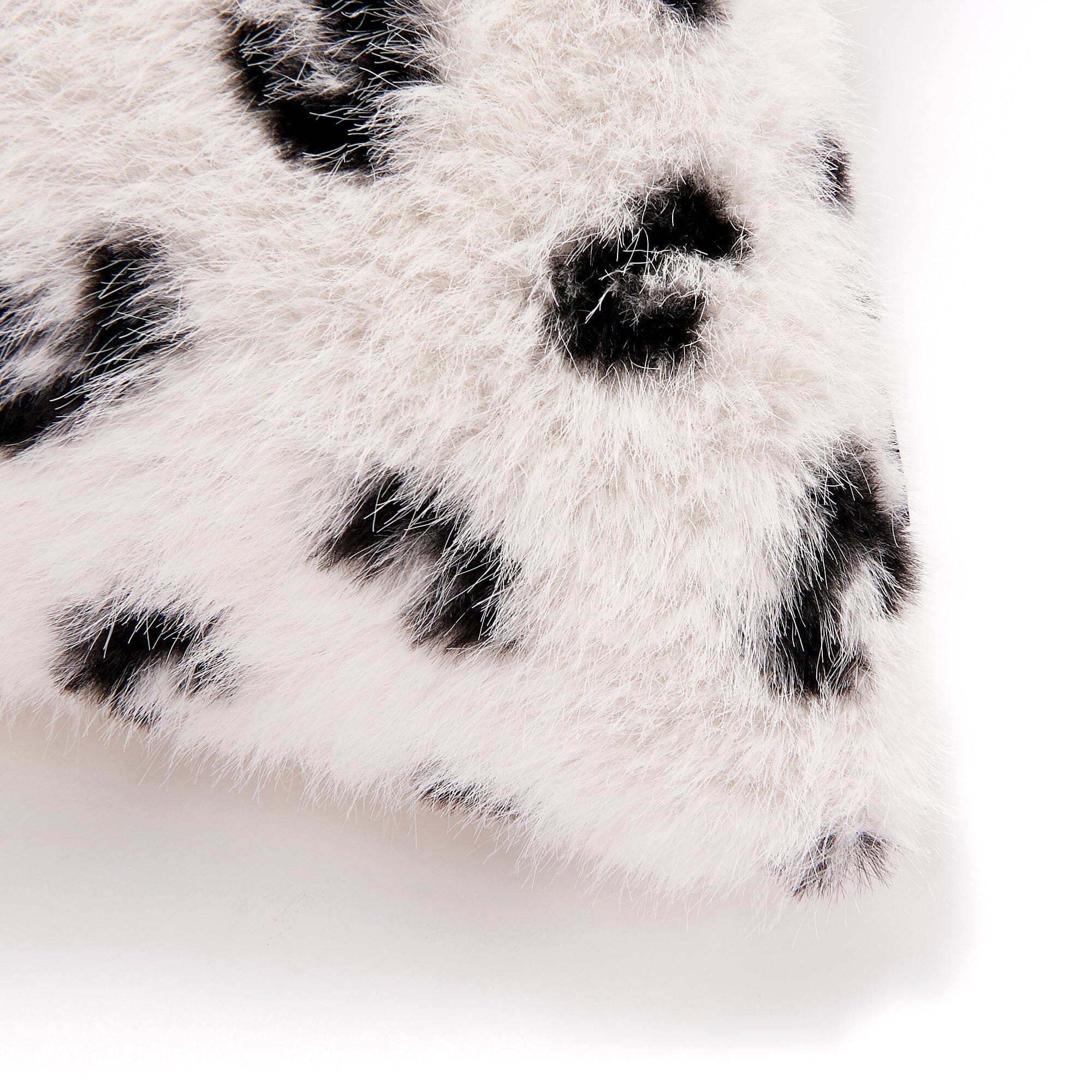 Premium Faux Fur Y Cushion Cover 18x18 Inches - Soft White & Black Decorative Pillow Case for Sofa, Bed, Living Room - Cozy Home Decor Accessory