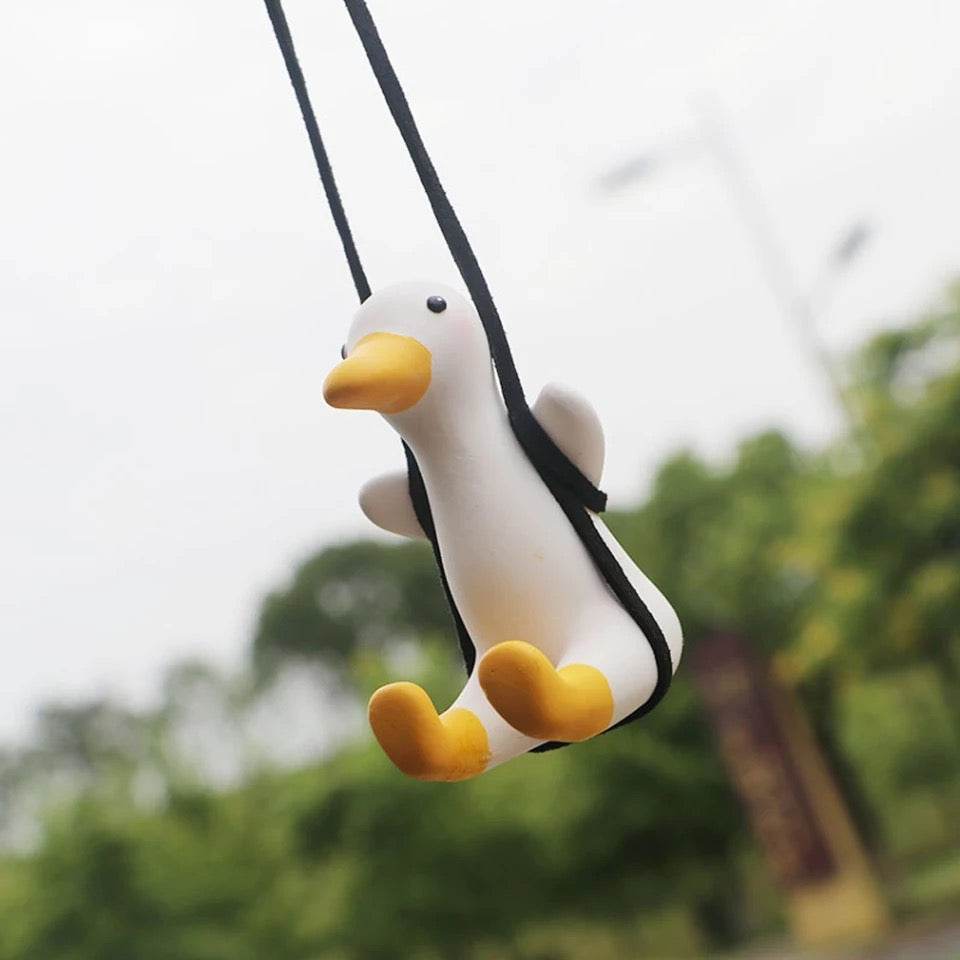 Fun Swinging Car Duck Toy - Cute Dashboard Decor for Cars, Stress Relief & Road Trip Companion