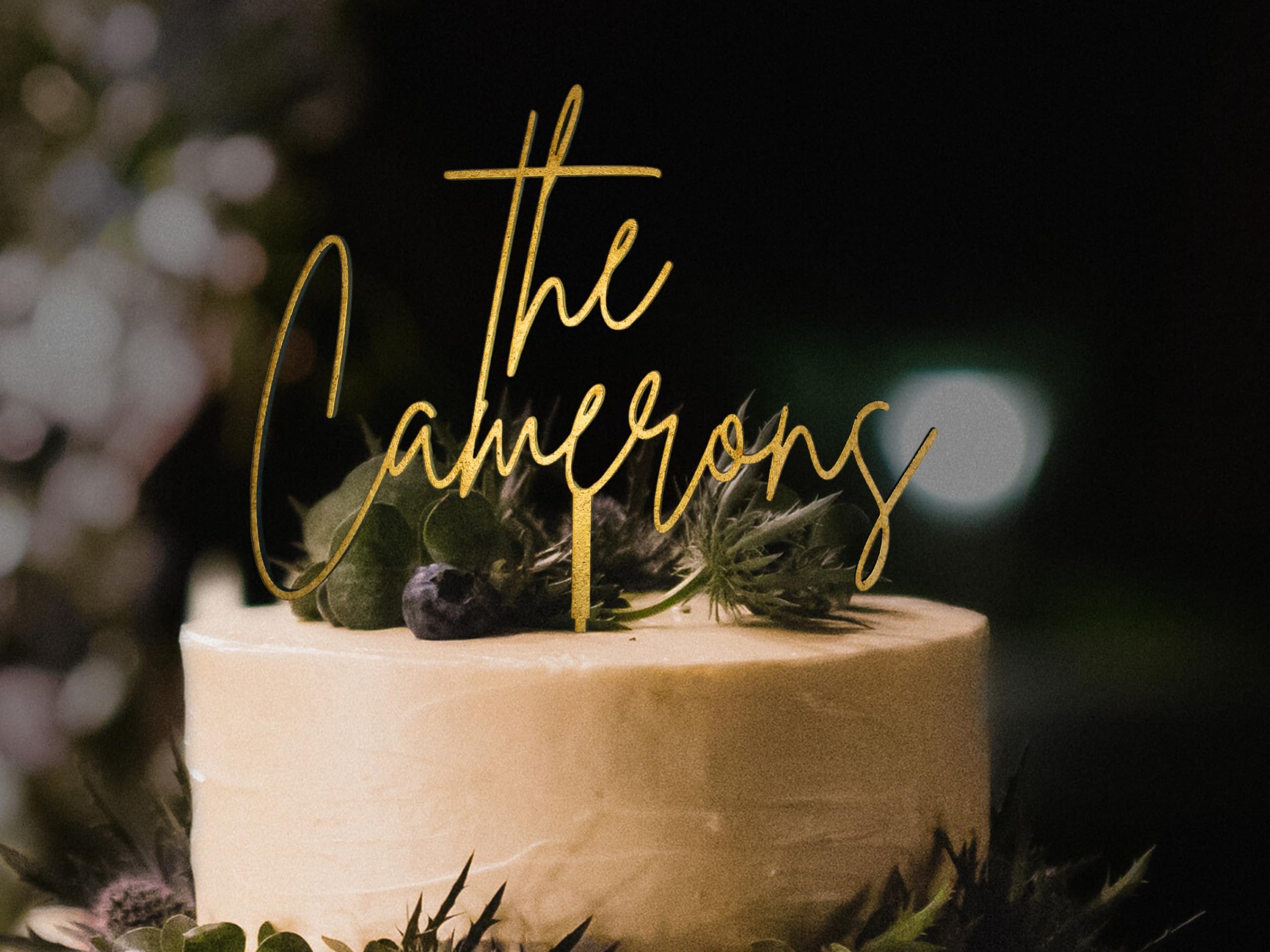 Custom Wedding Cake Topper - Personalized Bride & Groom Name Cake Topper for Engagement & Wedding Cakes - Unique Wedding Gift for Couples - Perfect for Anniversary, Bridal Shower & Reception Decor