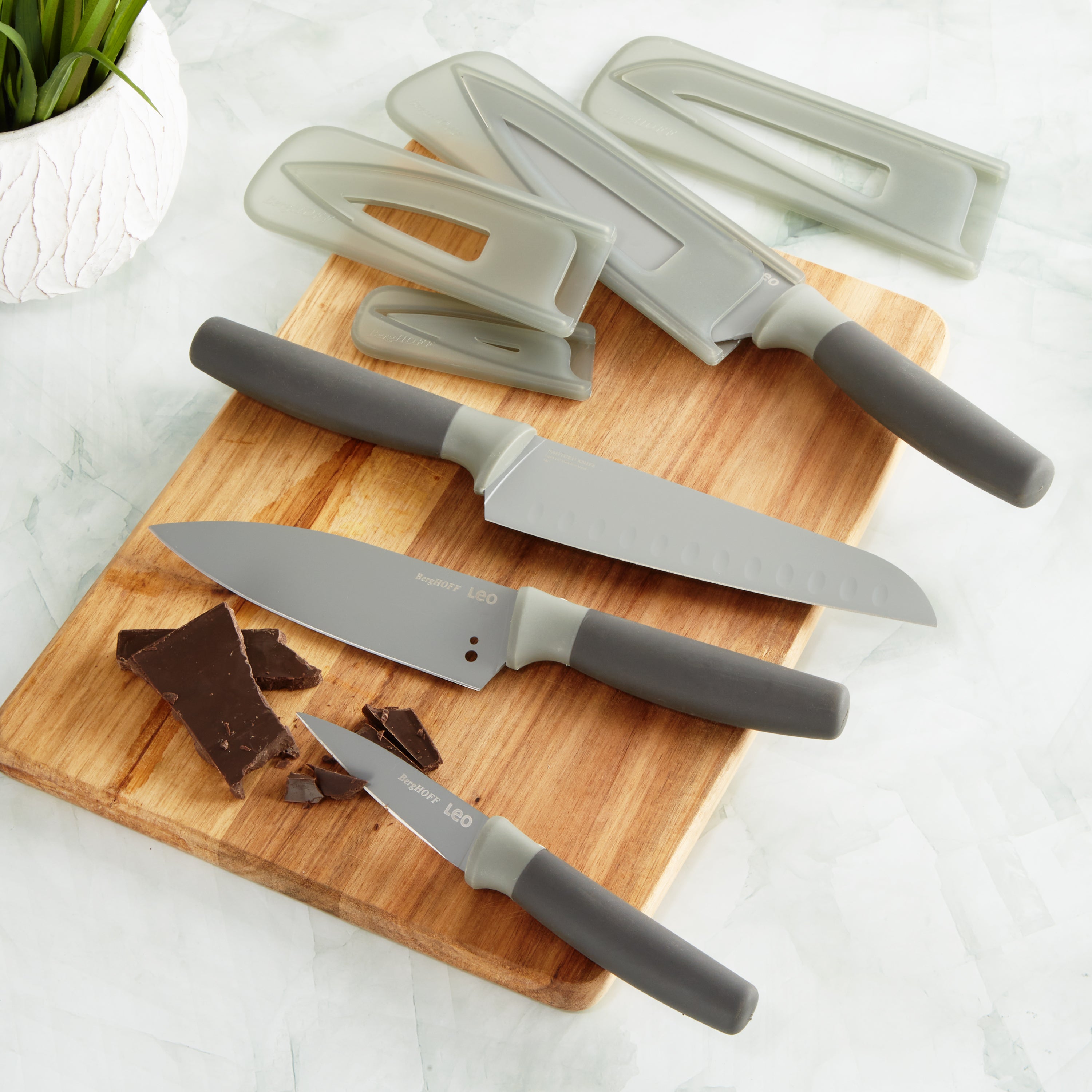 BergHOFF Leo Balance 4-Piece Nonstick Stainless Steel Cutlery Set - Eco-Friendly Recycled Material, Dishwasher Safe, Modern Grey Utensils for Cooking, Serving & Everyday Kitchen Use