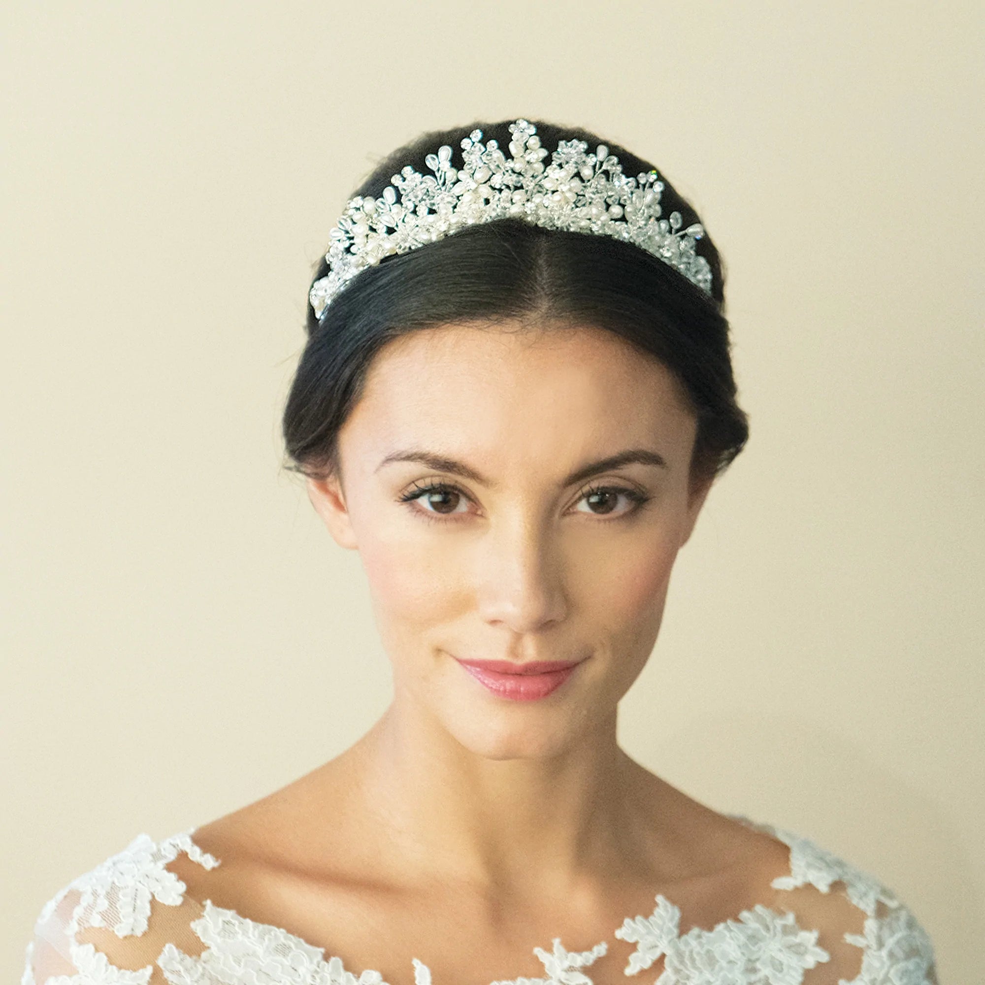 ANIKA Silver Wedding Tiara with Swarovski Crystals & Pearls - Elegant Bridal Headpiece for Weddings, Prom, Quinceañera & Special Occasions