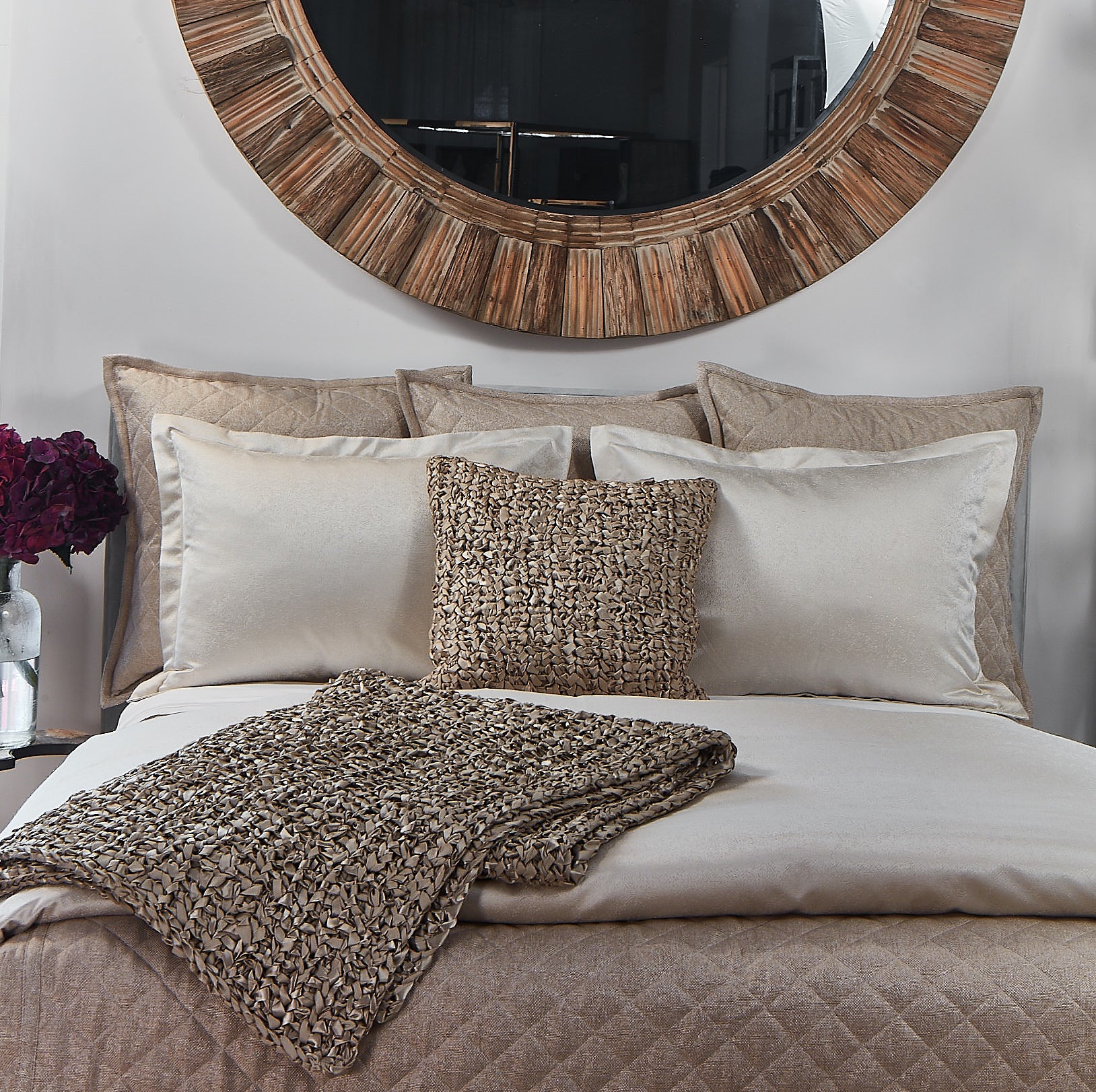 Luxury Pearl Imprint Duvet Cover Set - Soft Bedding for Master Bedroom & Guest Room - Perfect for Home Decor & Cozy Sleep