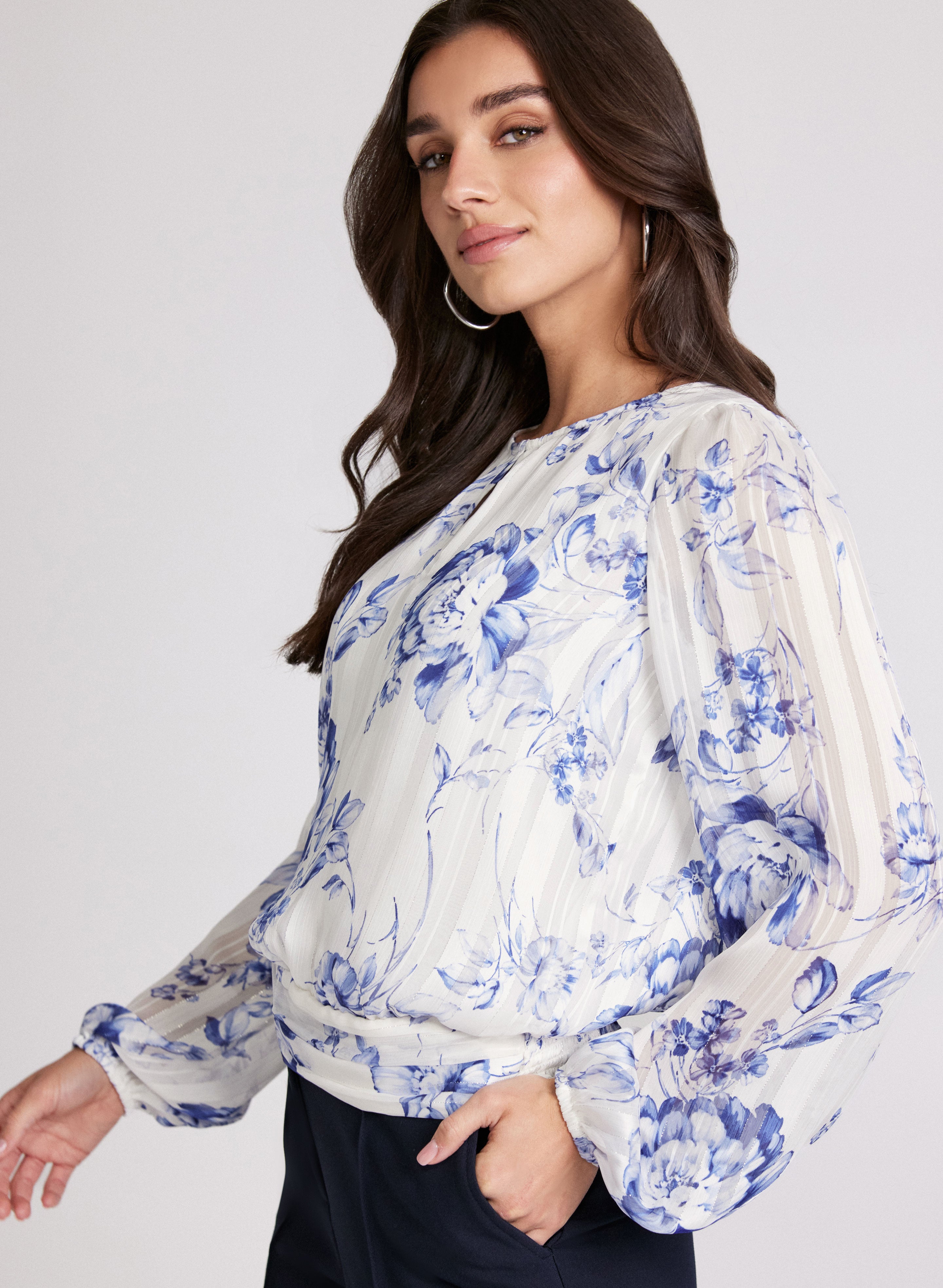 Floral Print Blouse for Women - Elegant Flowy Tops with V-Neck & Short Sleeves - Perfect for Spring Summer Outfits, Office Wear & Casual Dates