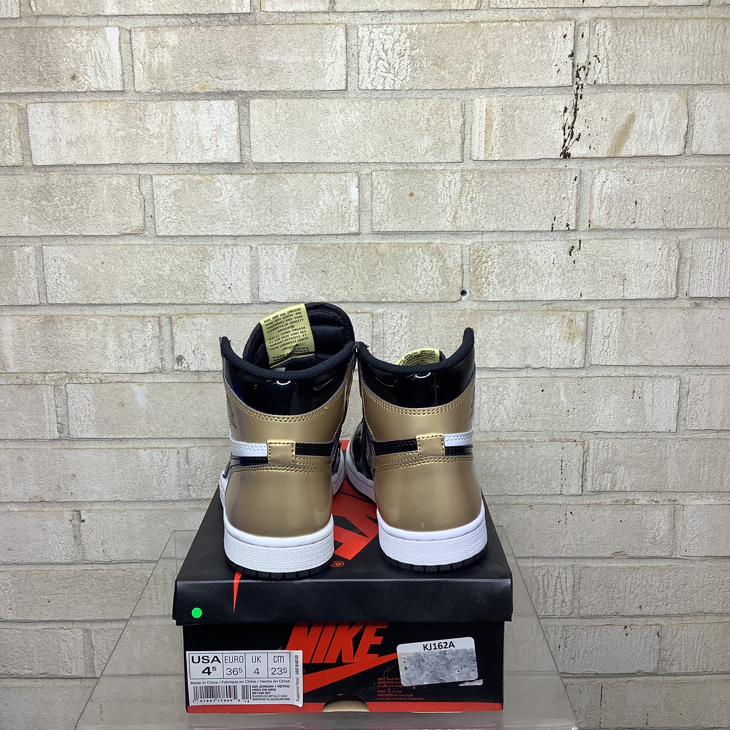AIR JORDAN 1 Retro High OG 