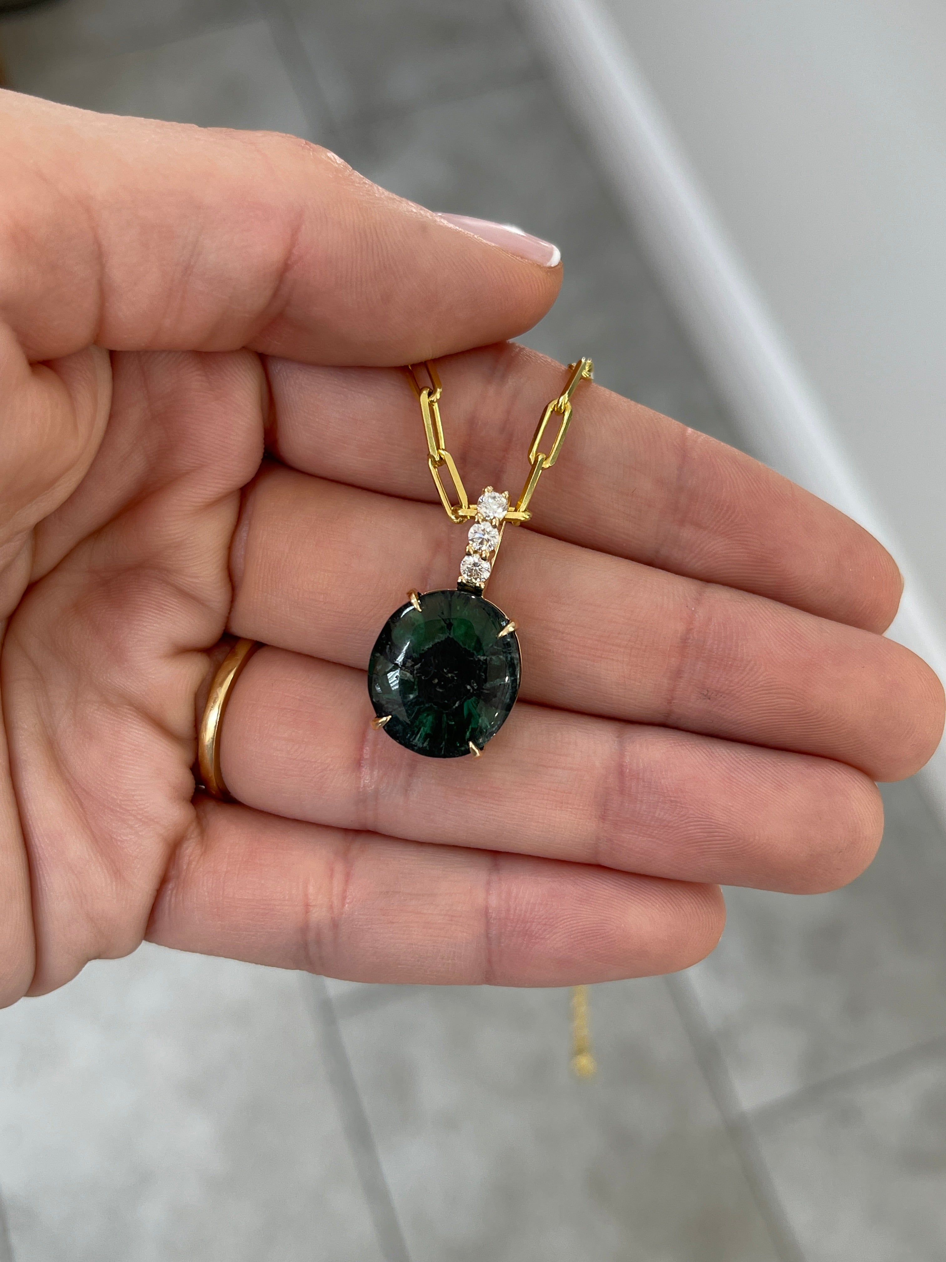 12.32tcw Oval Trapiche Colombian Emerald & Diamond Accented 18K Gold Pendant Necklace for Women - Elegant Jewelry Gift for Birthday, Anniversary & Special Occasions