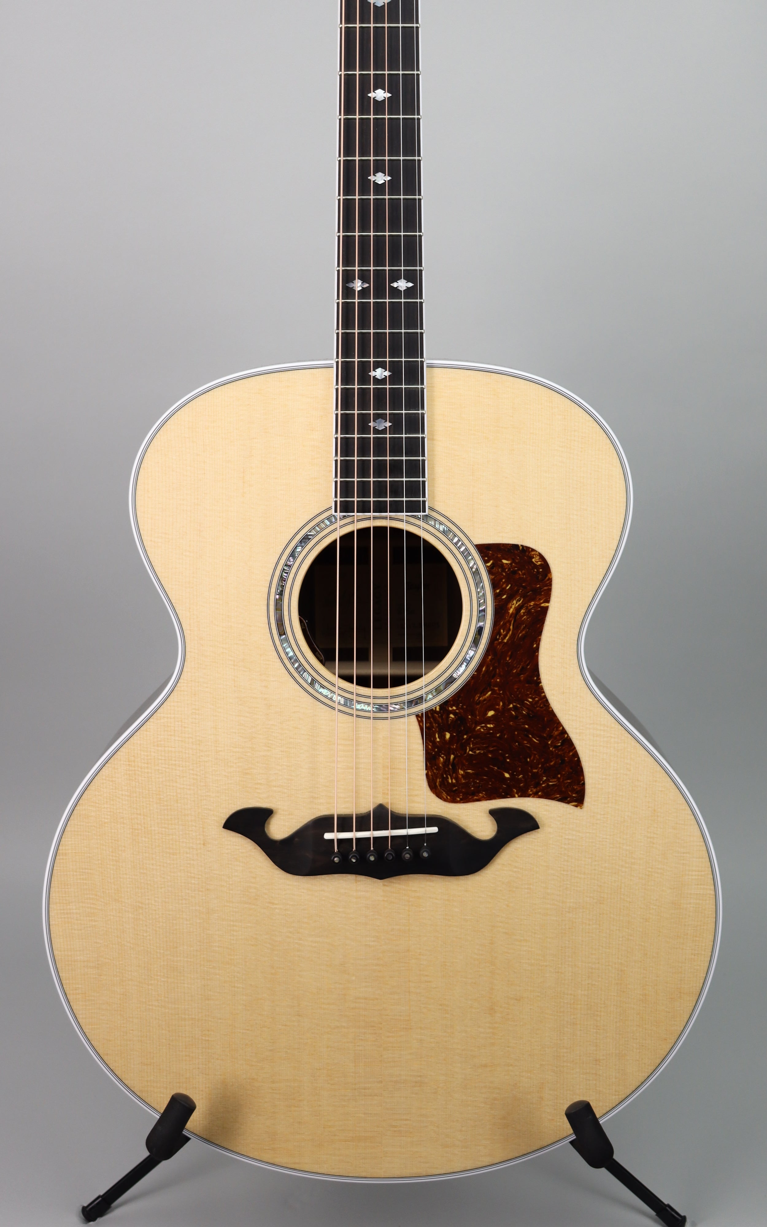 Taylor Legacy 815e Limited Signed Edition Acoustic Guitar - Collector's Item for Musicians & Guitar Enthusiasts | Perfect for Live Performances, Studio Recording & Home Decor
