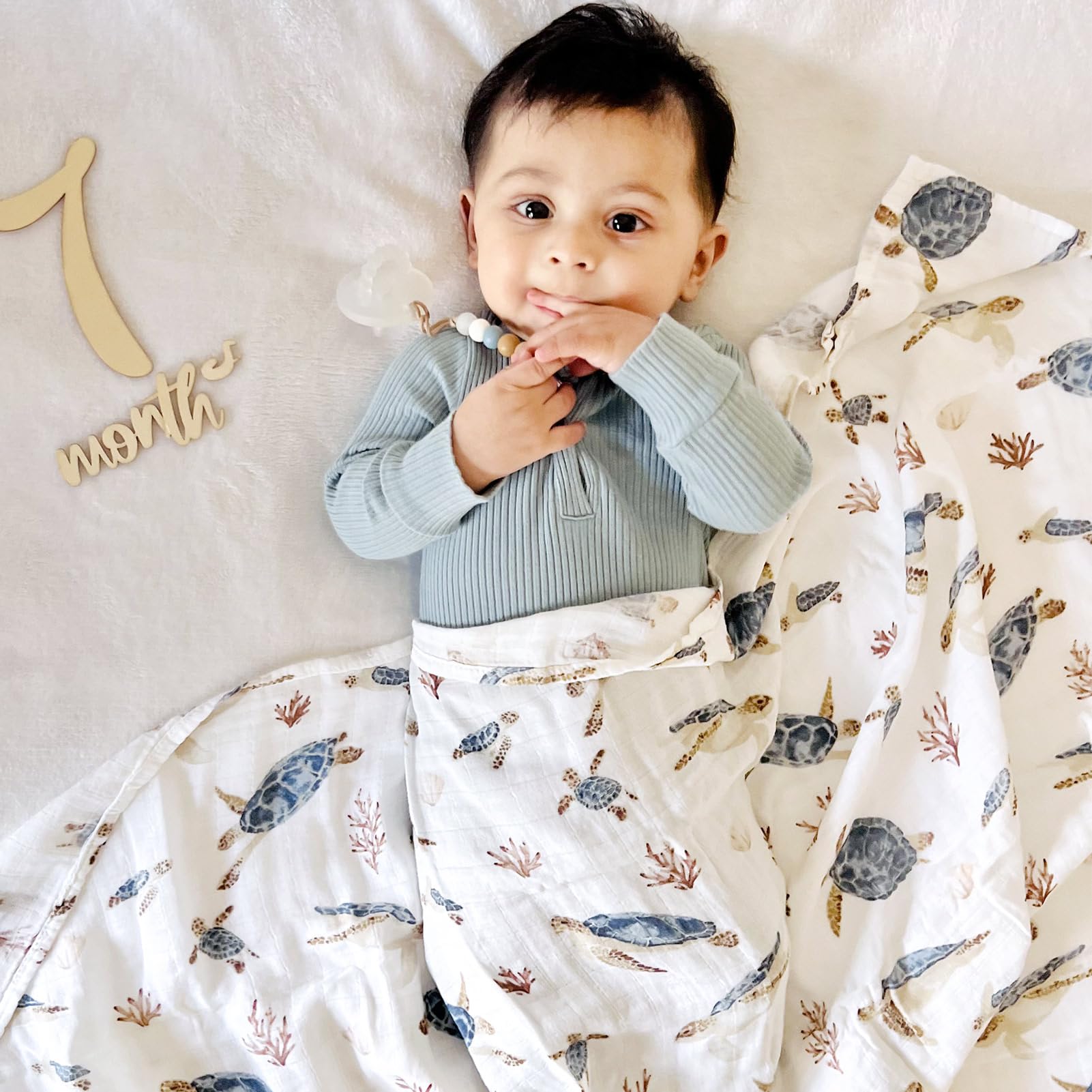 Organic Muslin Swaddle Blankets for Baby - Soft Breathable Neutral Swaddling Wraps, Washcloths & Nursery Receiving Blankets for Boys & Girls | Perfect for Newborn Sleep, Swaddling & Photo Shoots