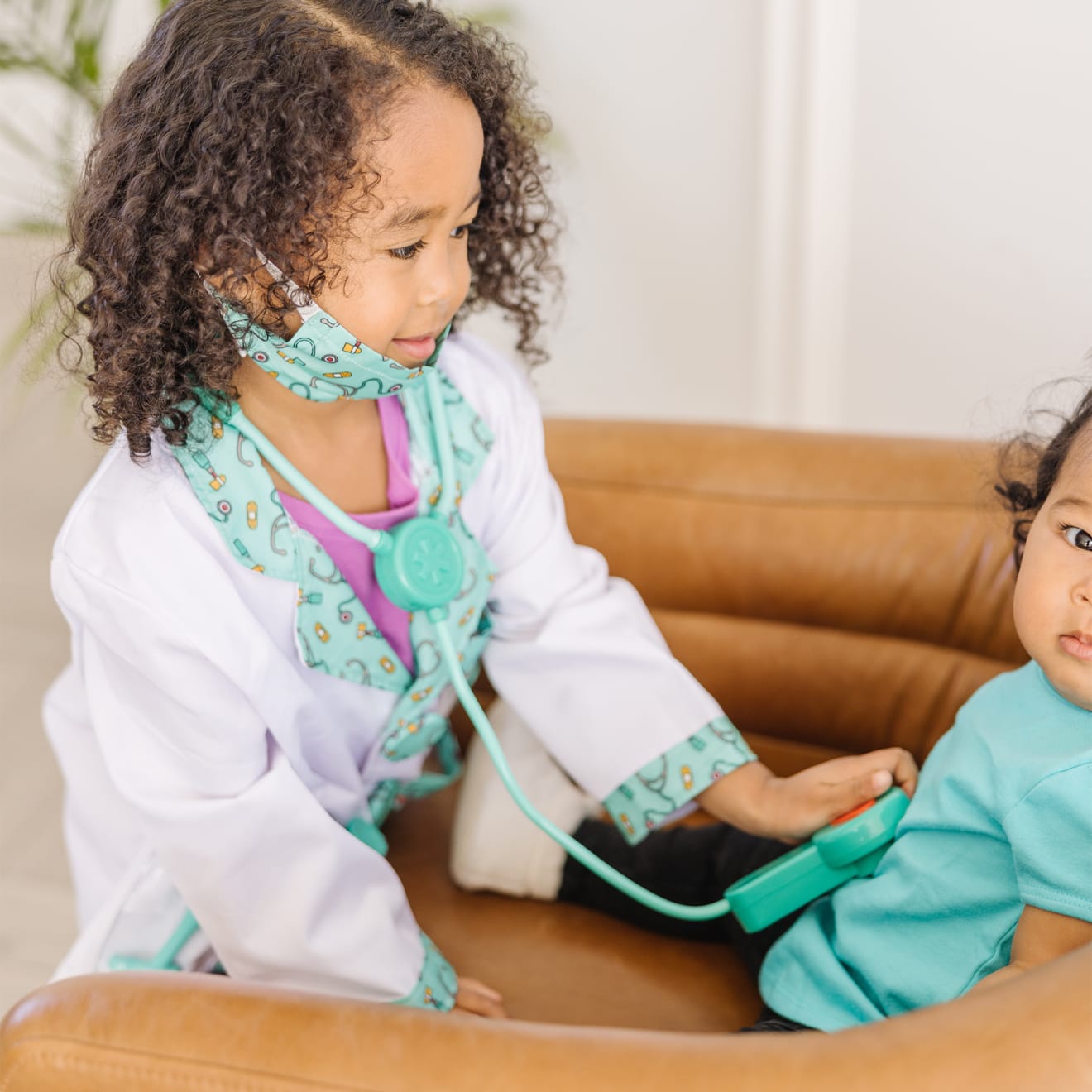 Little Doctor Gift Set for Kids - Pretend Play Medical Kit with Stethoscope & Doctor Tools - Perfect for Role Play, Birthday Gifts & Educational Toys