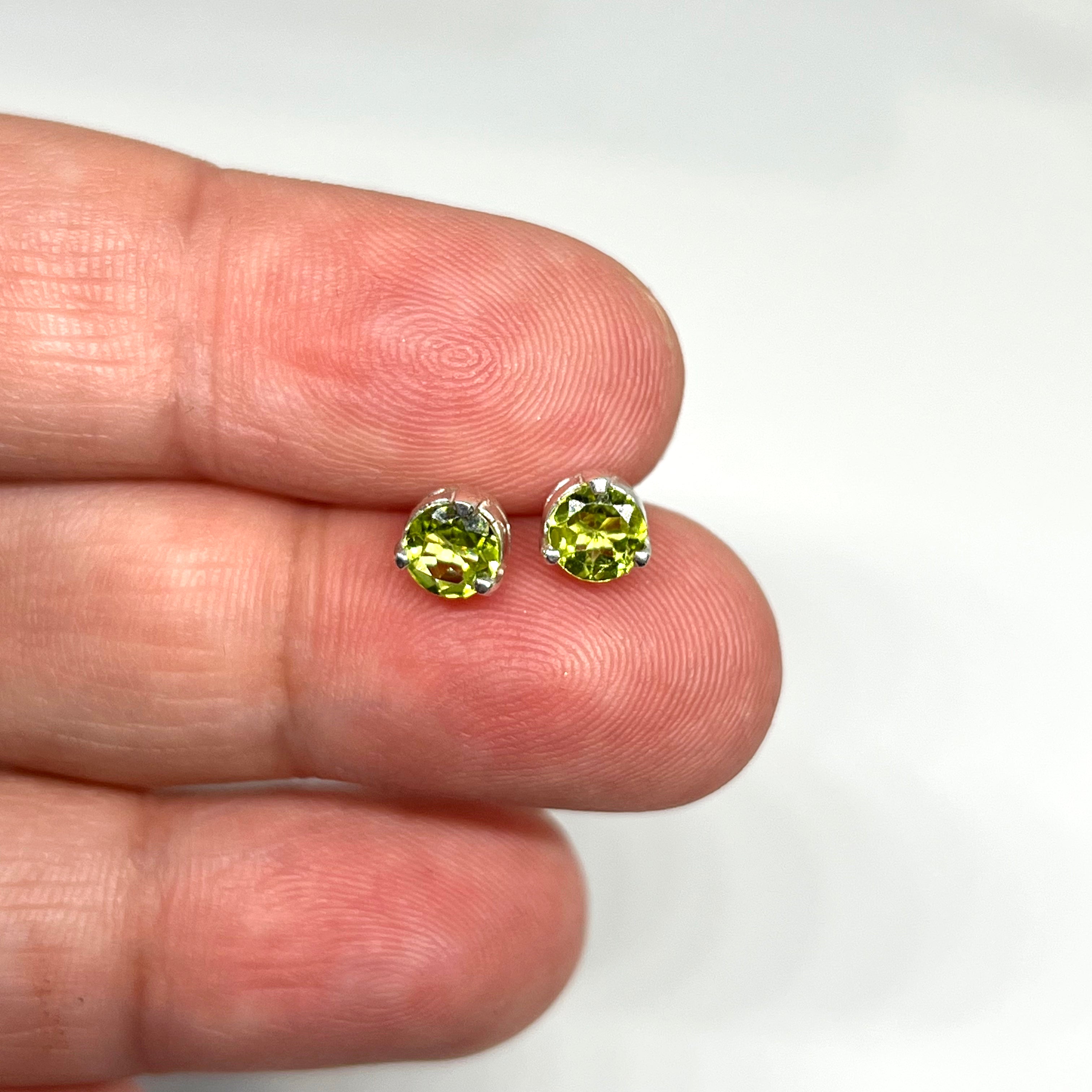 5mm Round Faceted Gemstone Stud Earrings - 3 Prong Set (PSE005) | Elegant & Durable for Daily Wear, Parties & Gifts