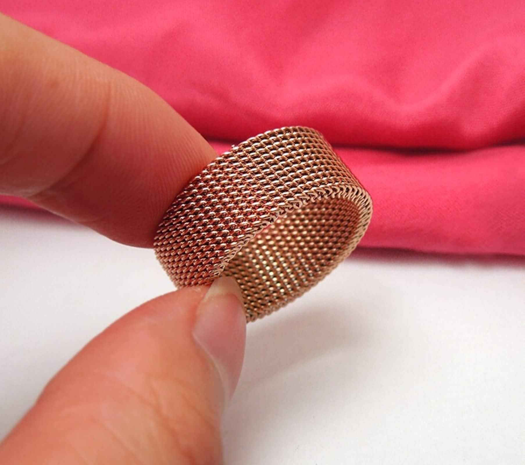 Stainless Steel Rose Gold Mesh Ring for Men & Women - Adjustable Sizes (T 1/2) - Perfect for Weddings, Anniversaries & Everyday Fashion Jewelry