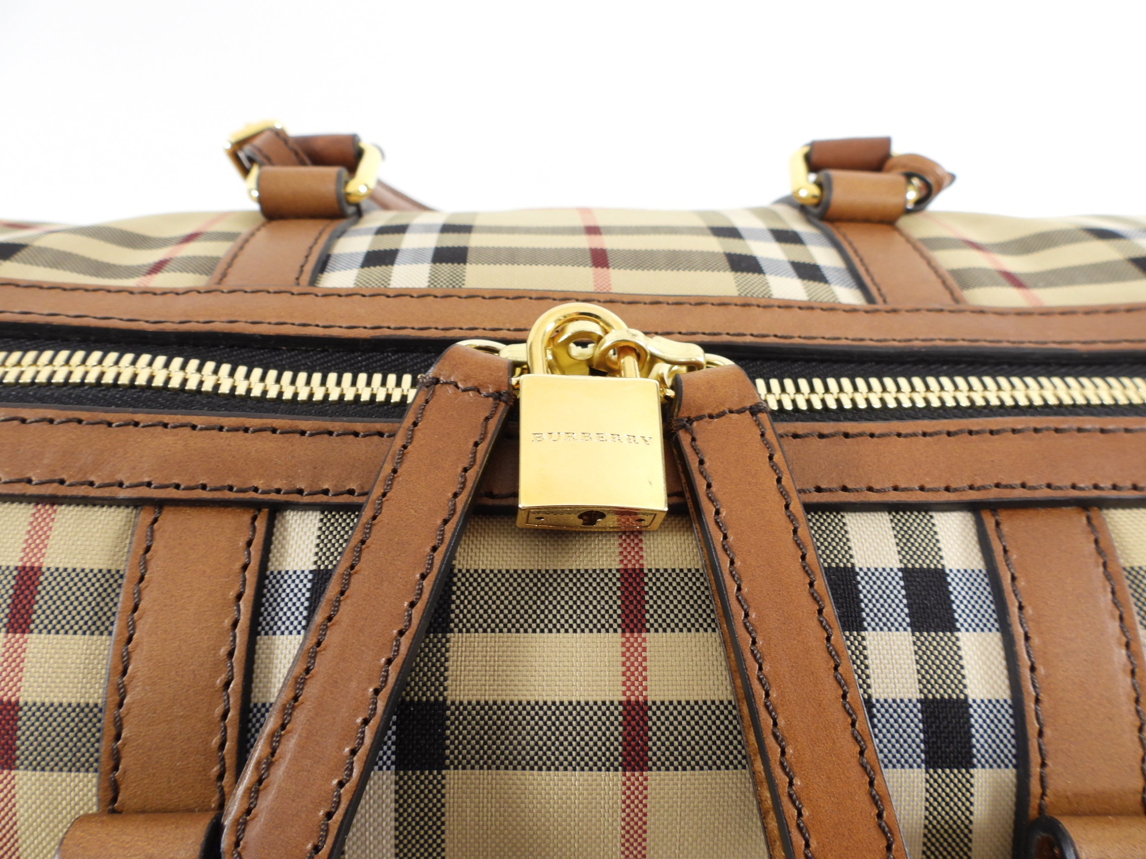 Burberry Horseferry Check Large Alchester Duffle Bag - Luxury Travel Duffel for Men & Women | Perfect for Gym, Weekend Getaways & Business Trips