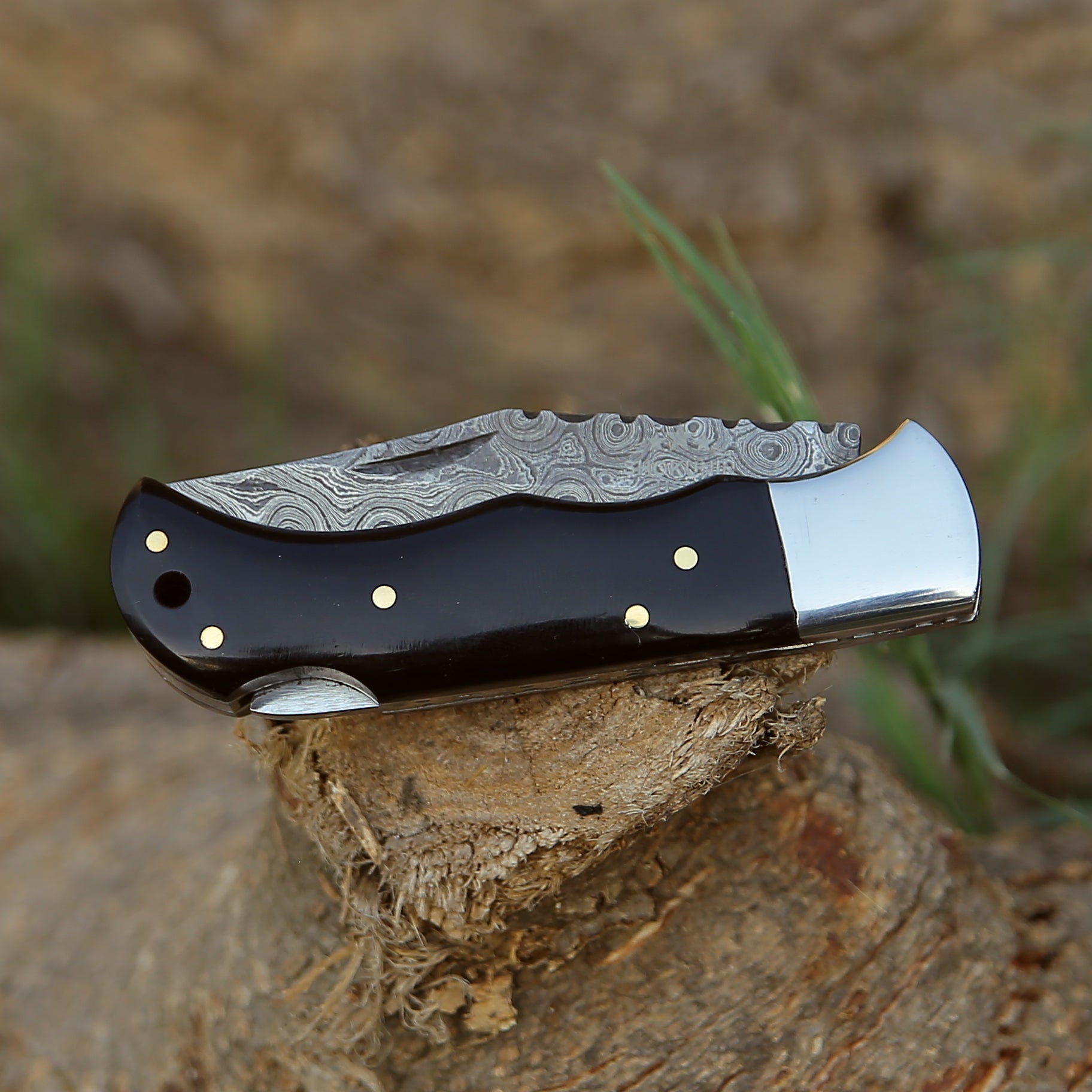 Premium Damascus Steel Pocket Knife - Handcrafted Folding Knife with Sheath & Resin Handle - Perfect for Camping, Hiking, Survival & Everyday Carry (EDC)