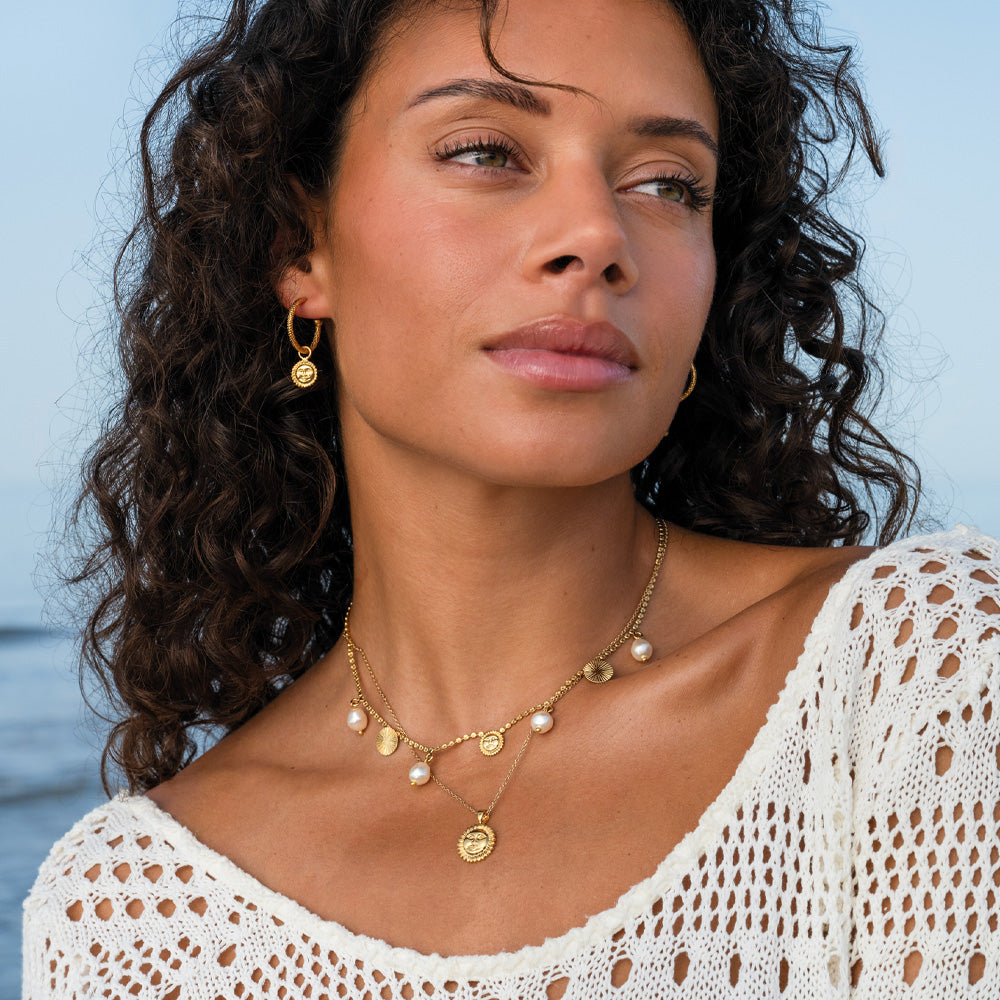 Apollo Necklace - Greek God Apollo Pendant for Men & Women - Elegant Jewelry Gift for Birthday, Anniversary & Special Occasions - Perfect for Daily Wear, Parties & Fashion Accessories