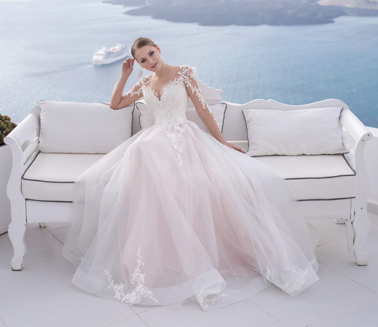Ivory Wedding Dresses for Bride 2023 - Princess Ball Gown with Long Sleeves & Lace Details - Beach Bridal Gowns - Perfect for Beach Weddings, Vow Renewals & Romantic Photoshoots