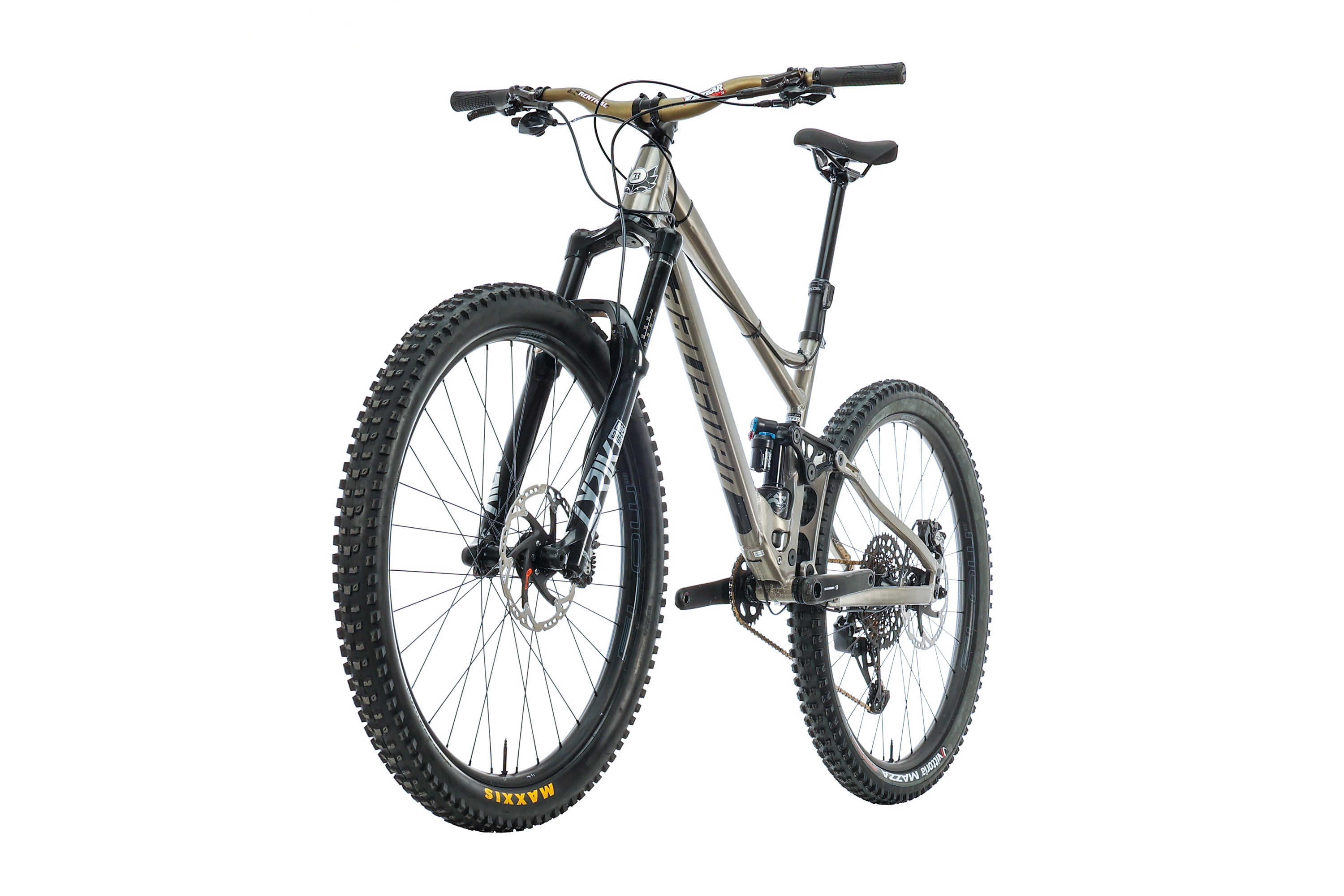 Banshee Titan V3.2 Full Suspension Mountain Bike 2022 - Medium Frame Size for Trail Riding & Enduro Adventures