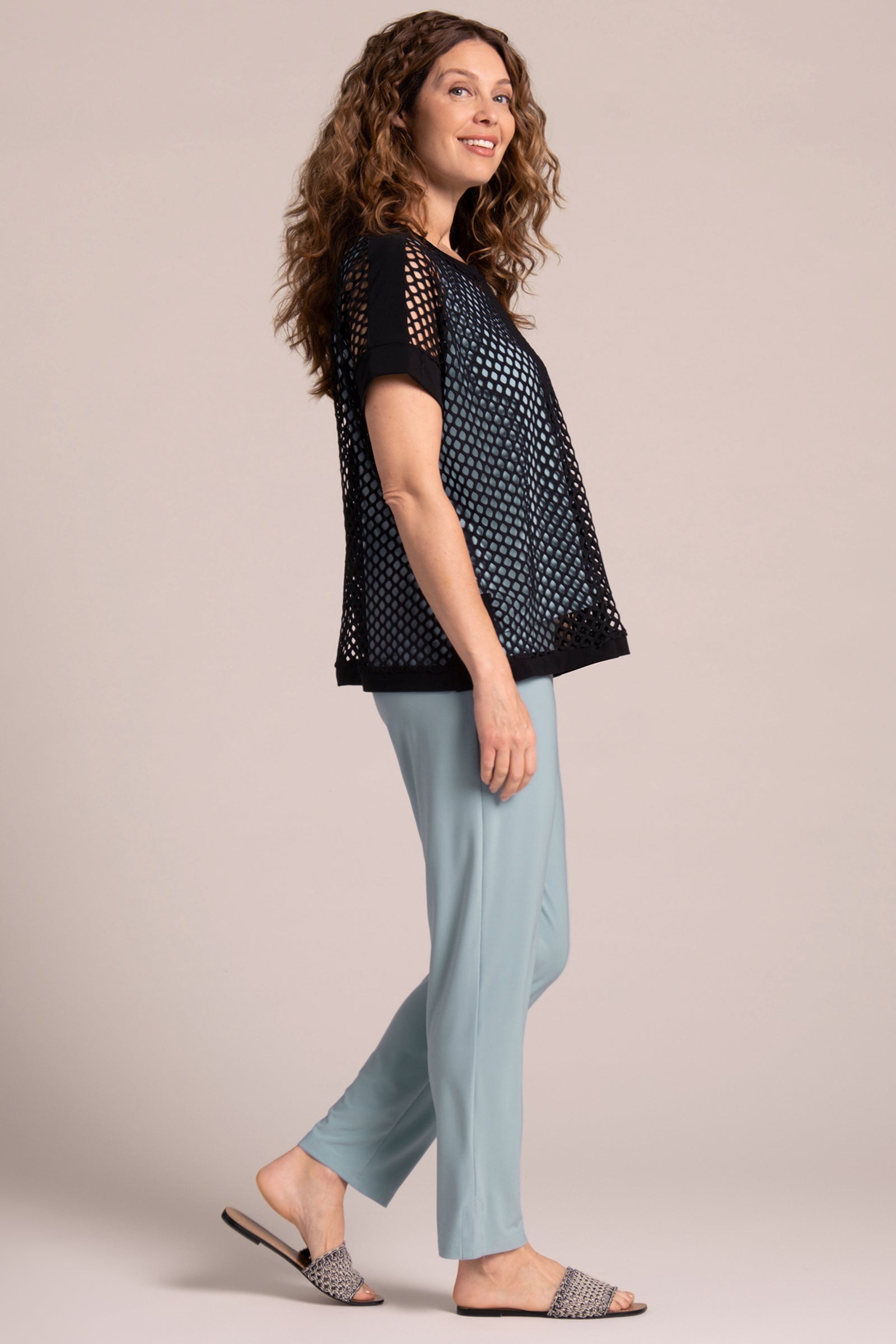 Honeycomb Boxy Top Women's Fashion Loose Fit Black Blouse | Casual Wear, Street Style, Office Outfit